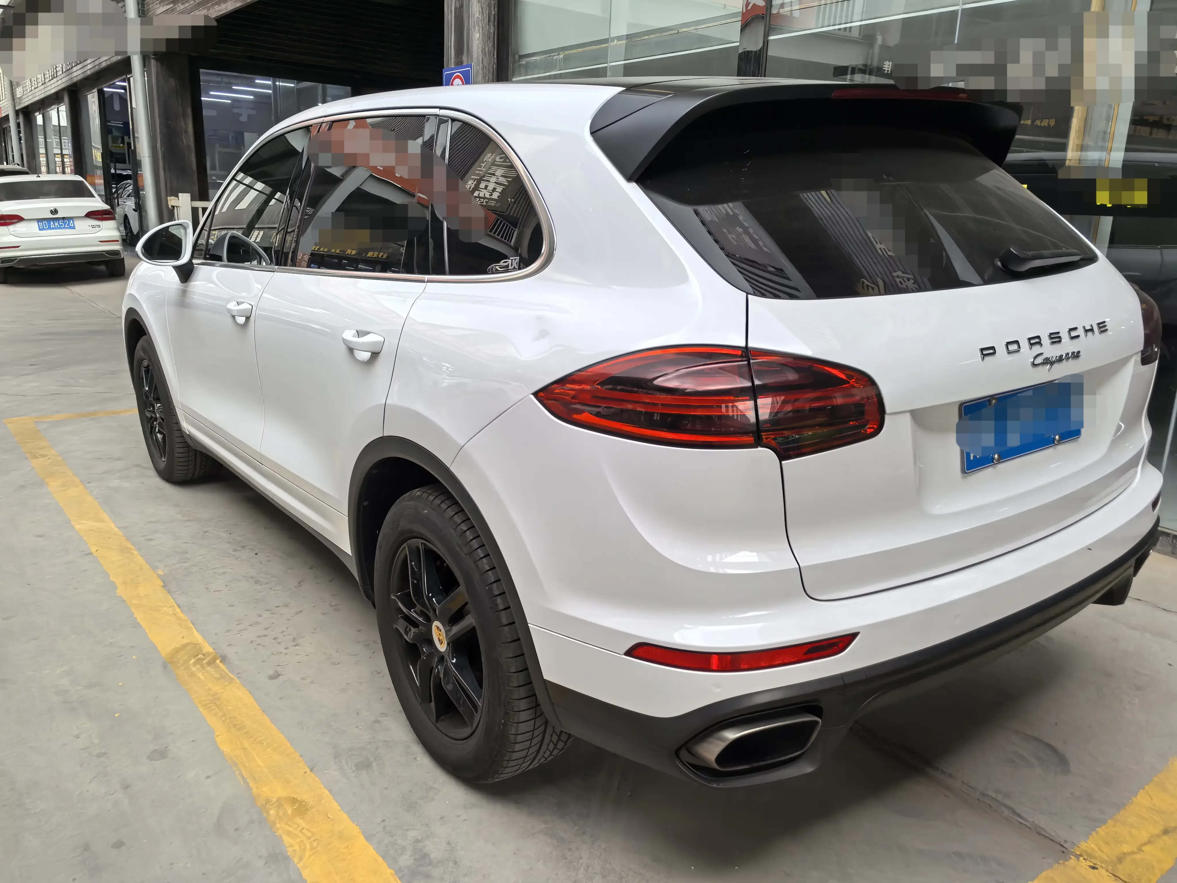 Porsche Cayenne