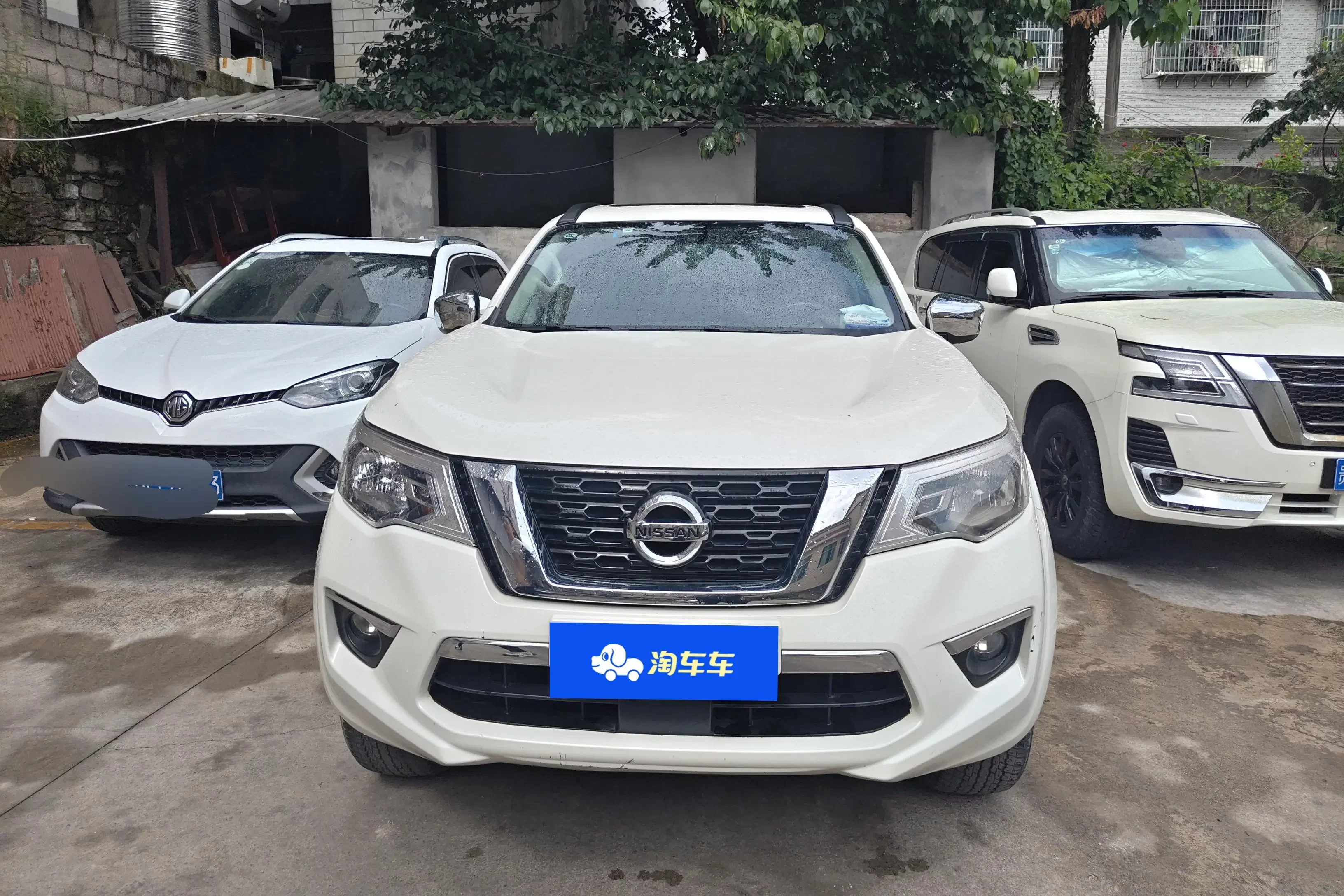 Nissan Tuda  из Китая