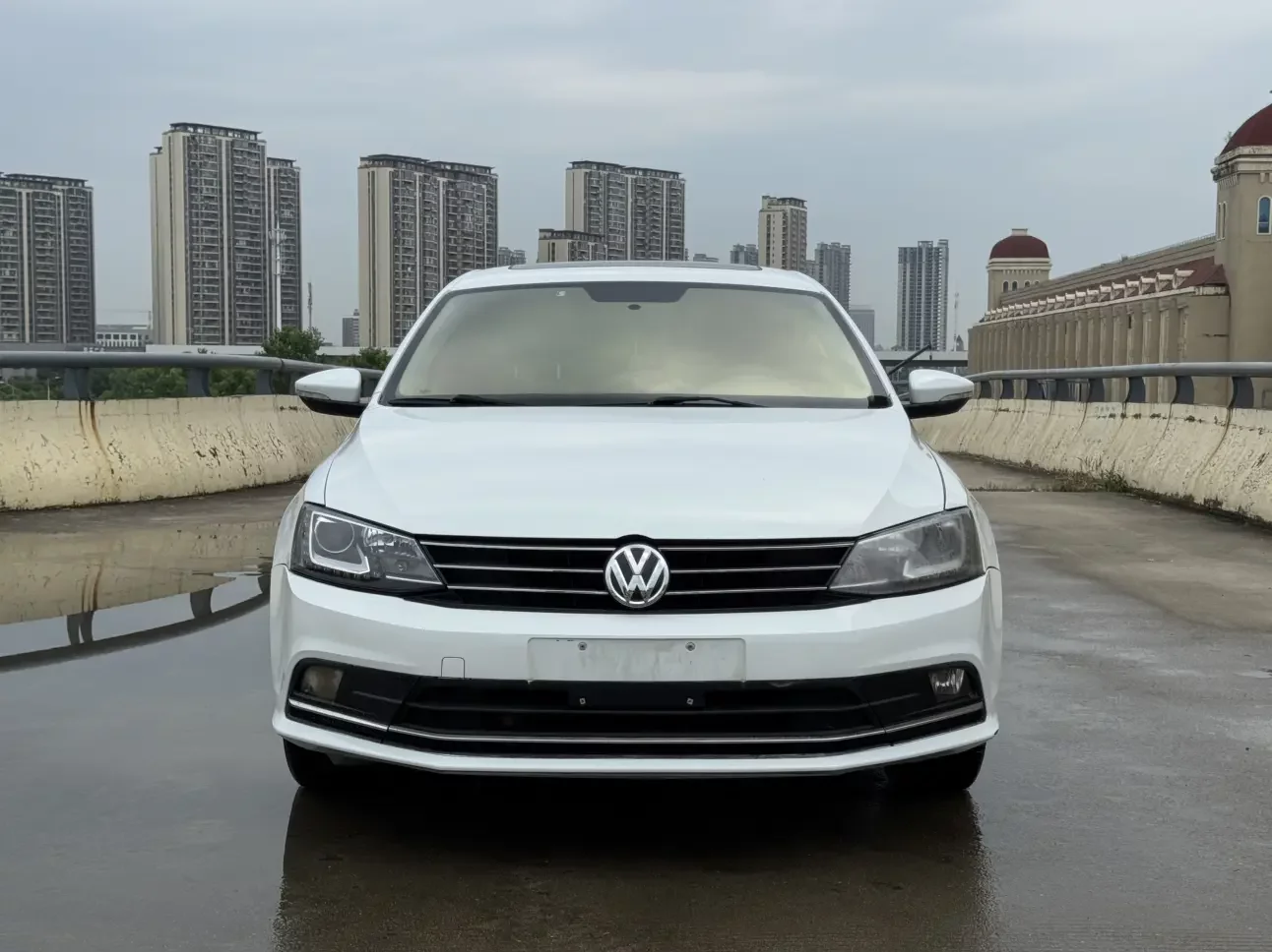 Volkswagen Sagitar