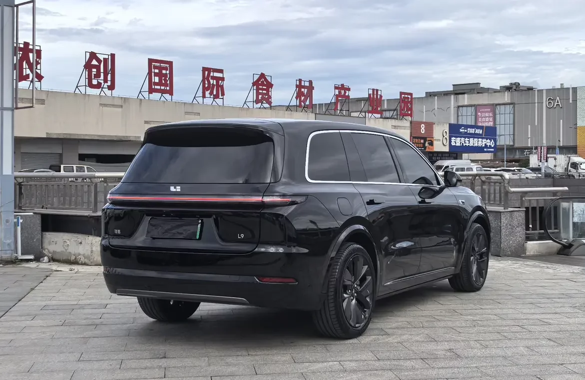 Lixiang L9