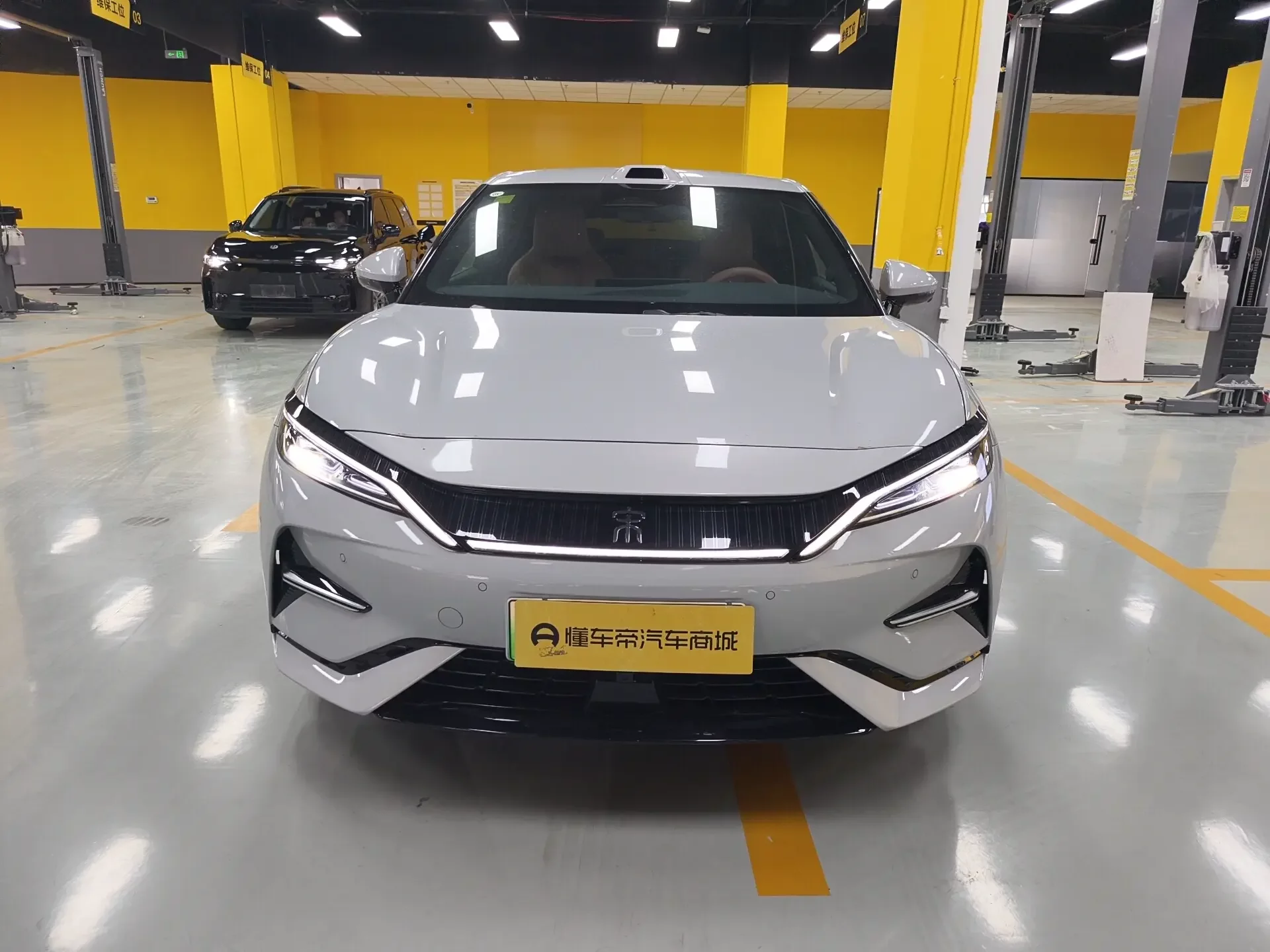 BYD Song L EV