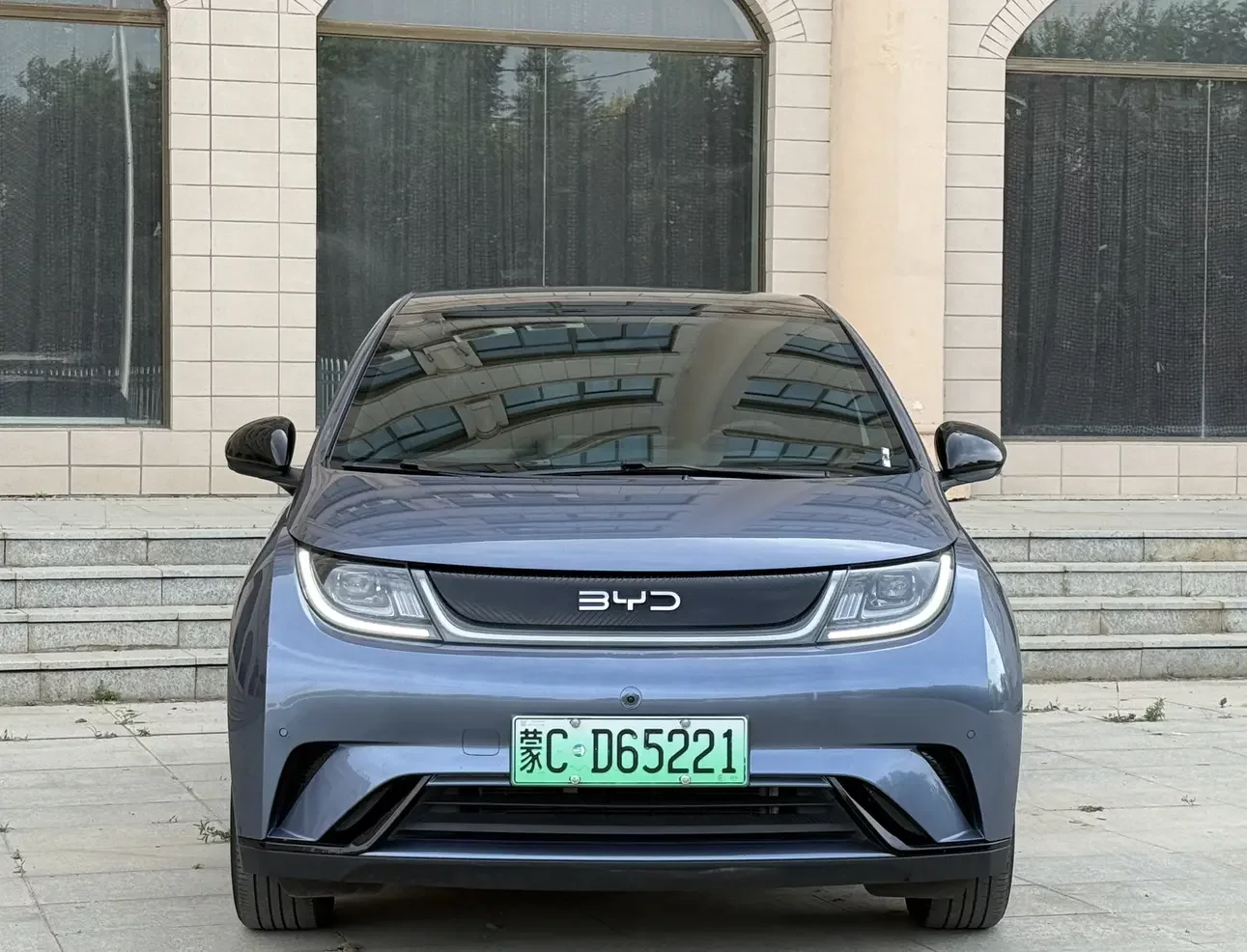 BYD dolphin