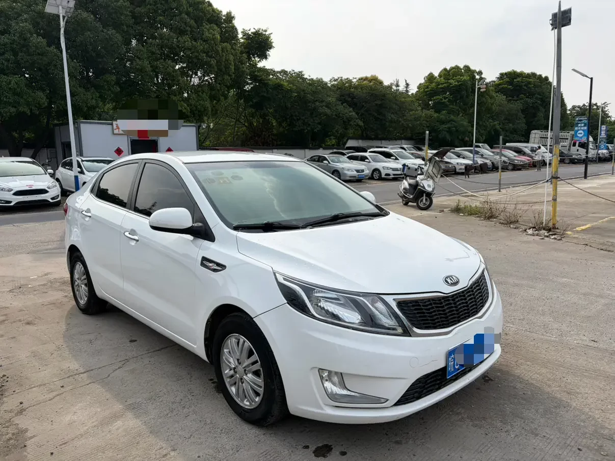Kia K2