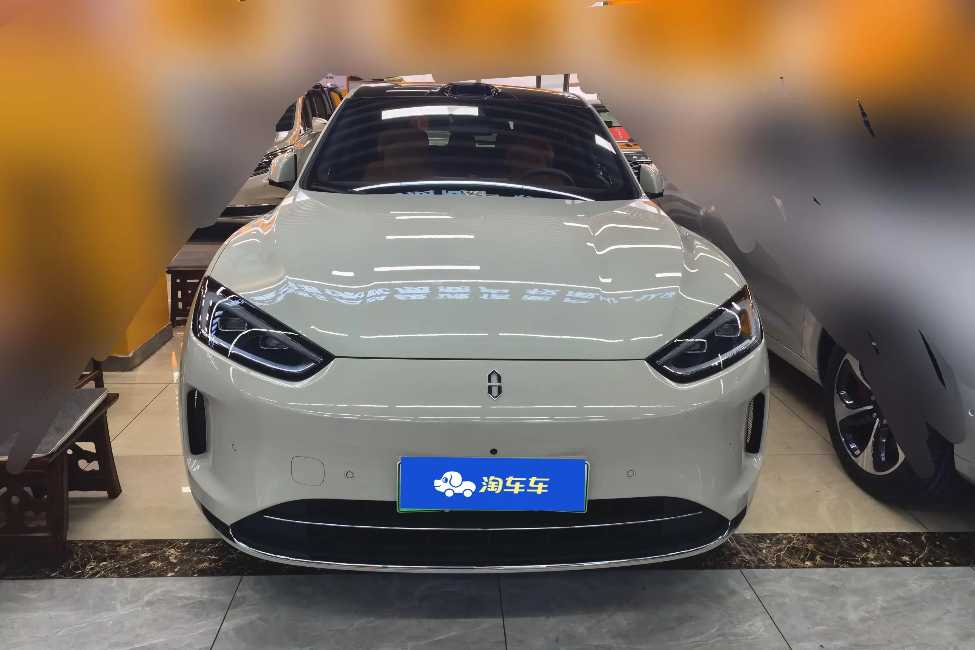 AITO M5