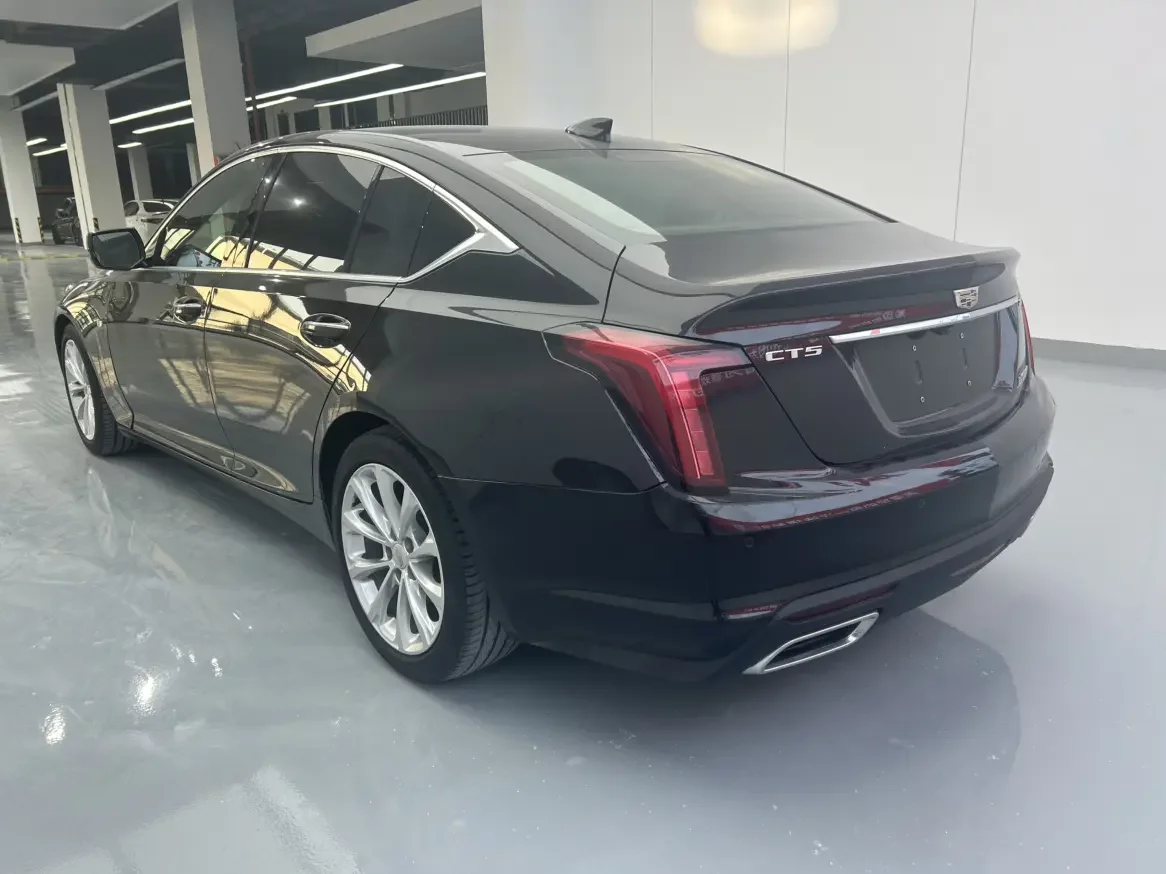 Cadillac CT5