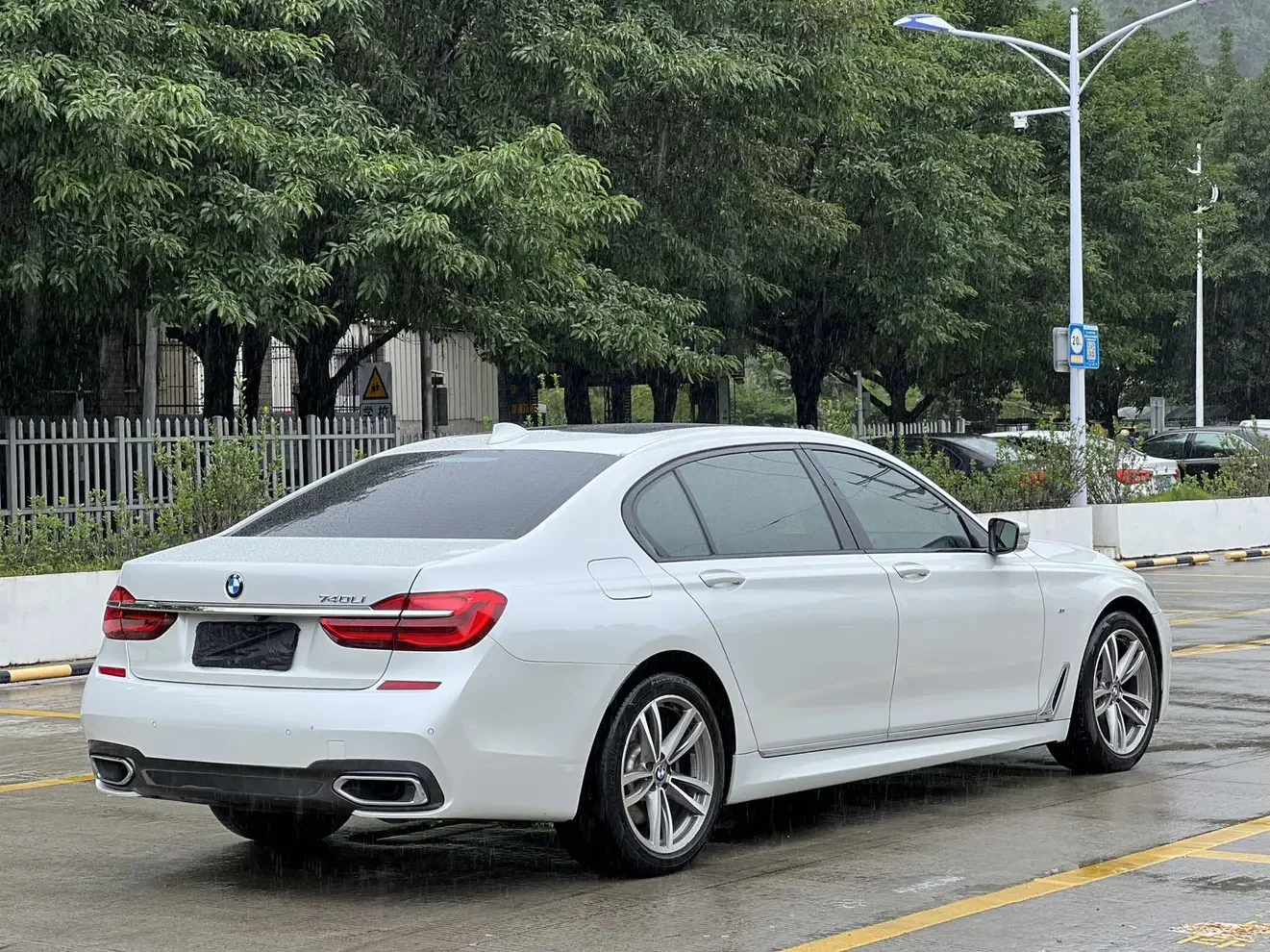 BMW 7 Series