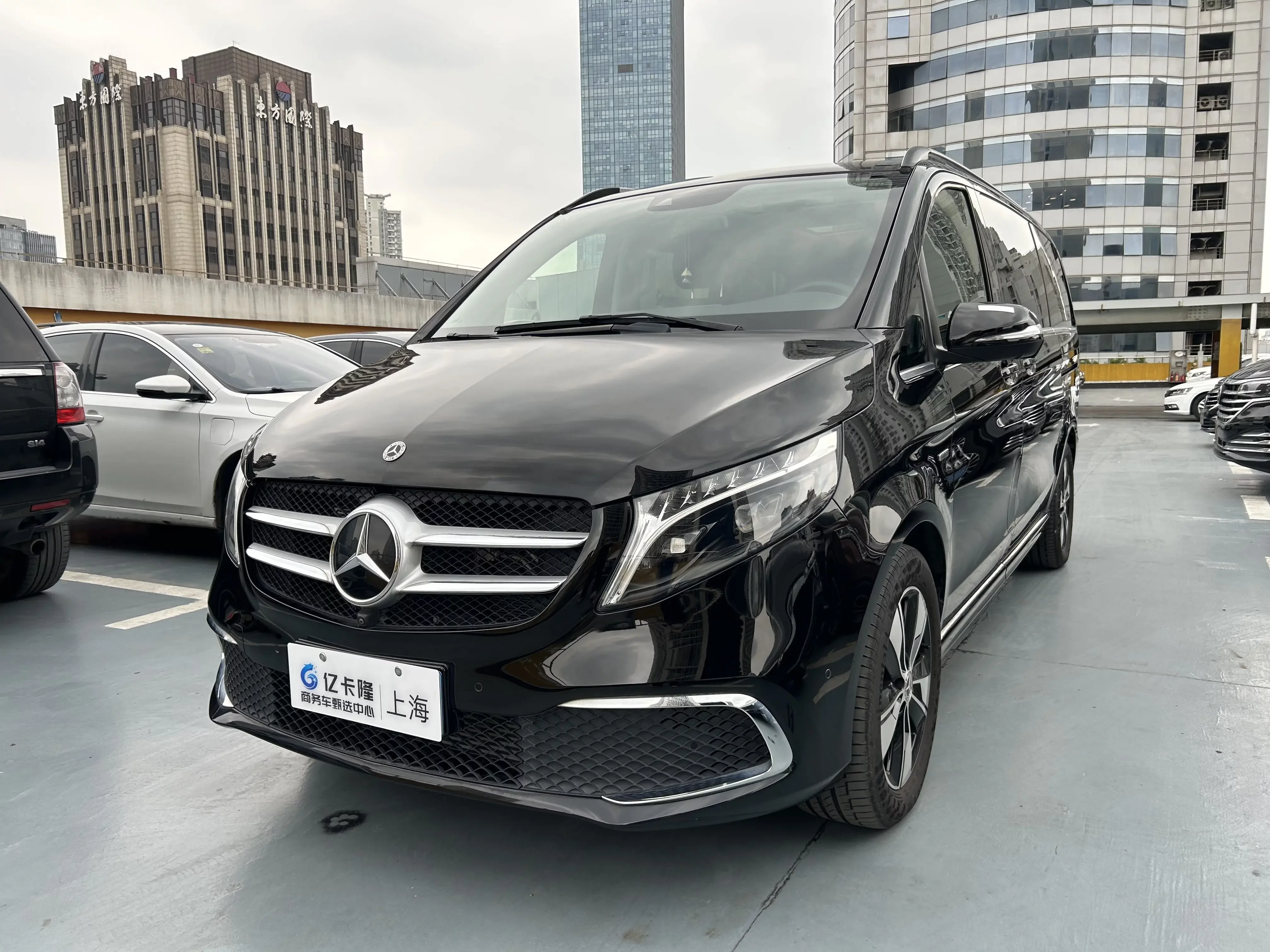Mercedes-Benz V Class