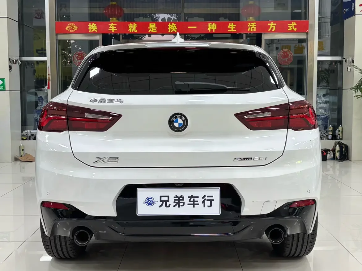 BMW X2