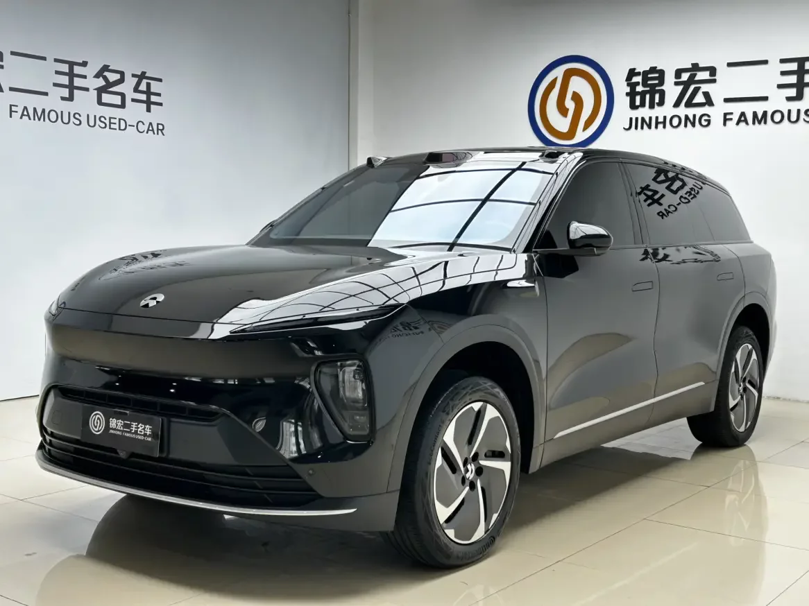 NIO ES8  из Китая