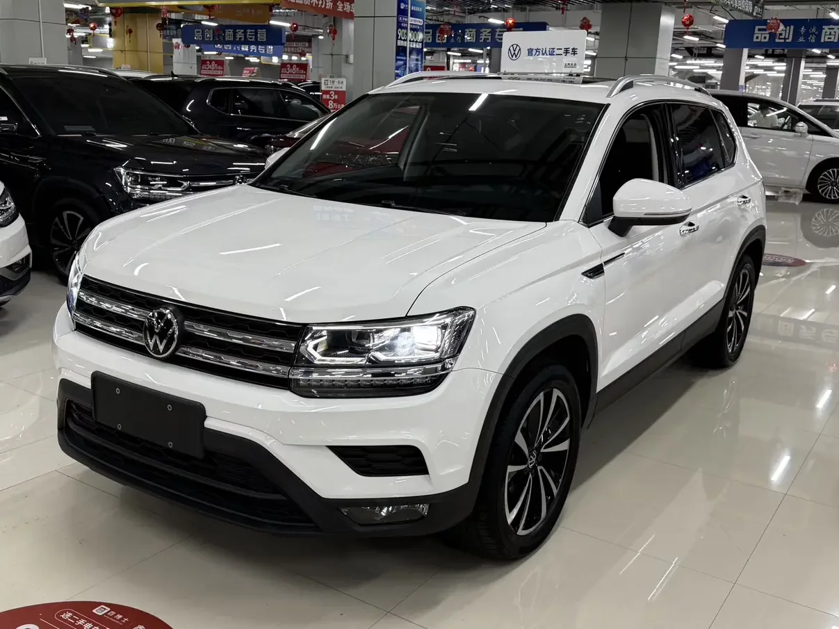 Volkswagen Tharu