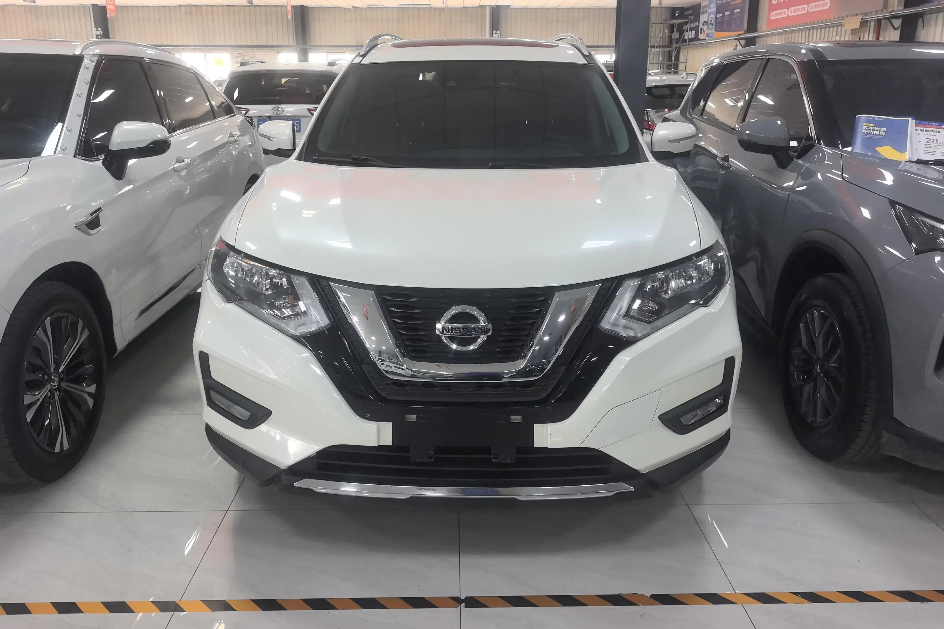 Nissan X-Trail (Qijun)  из Китая