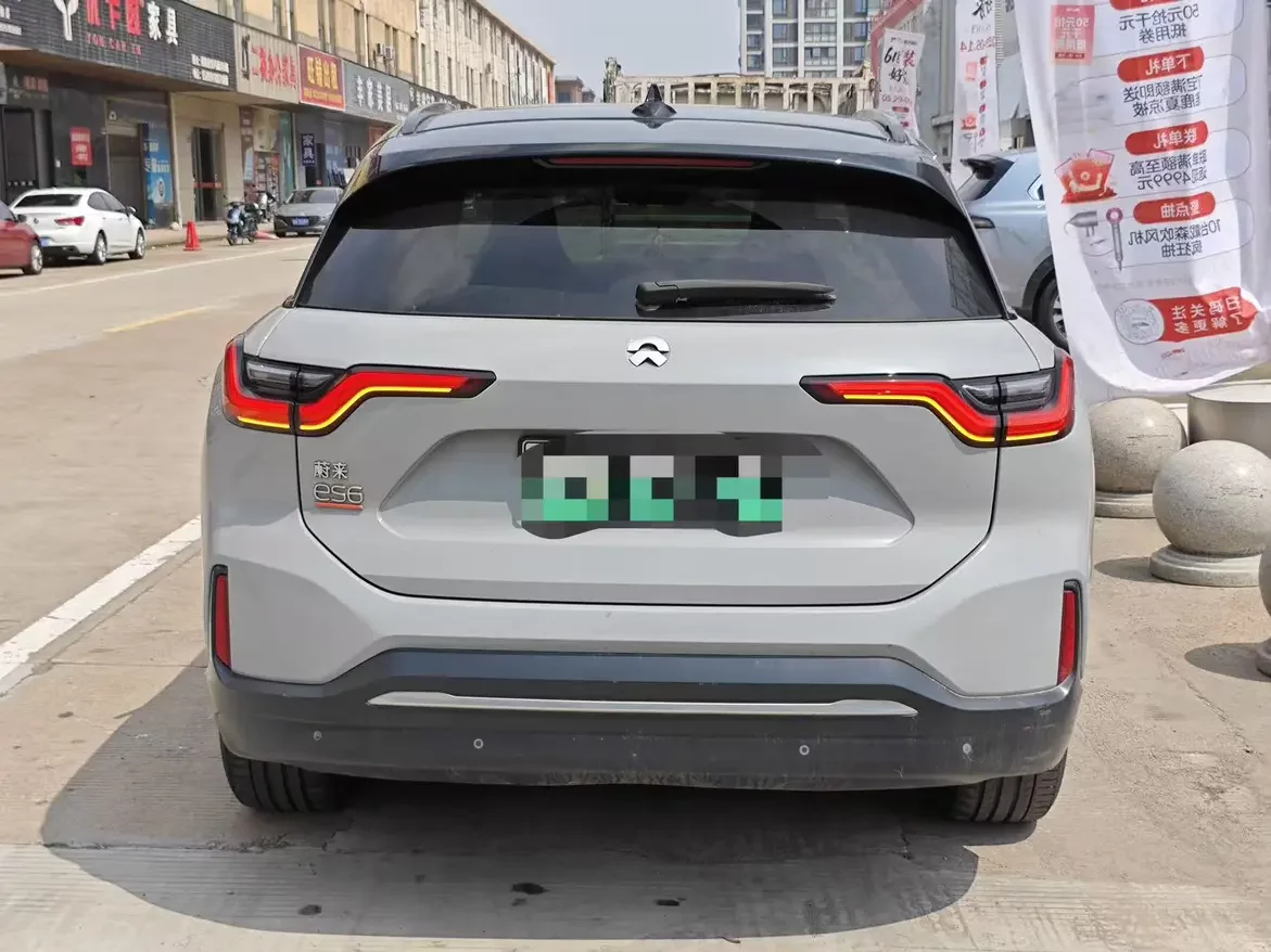 NIO ES6