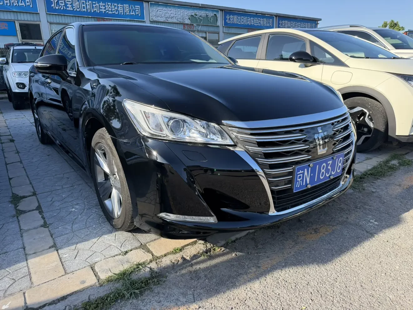 Toyota crown