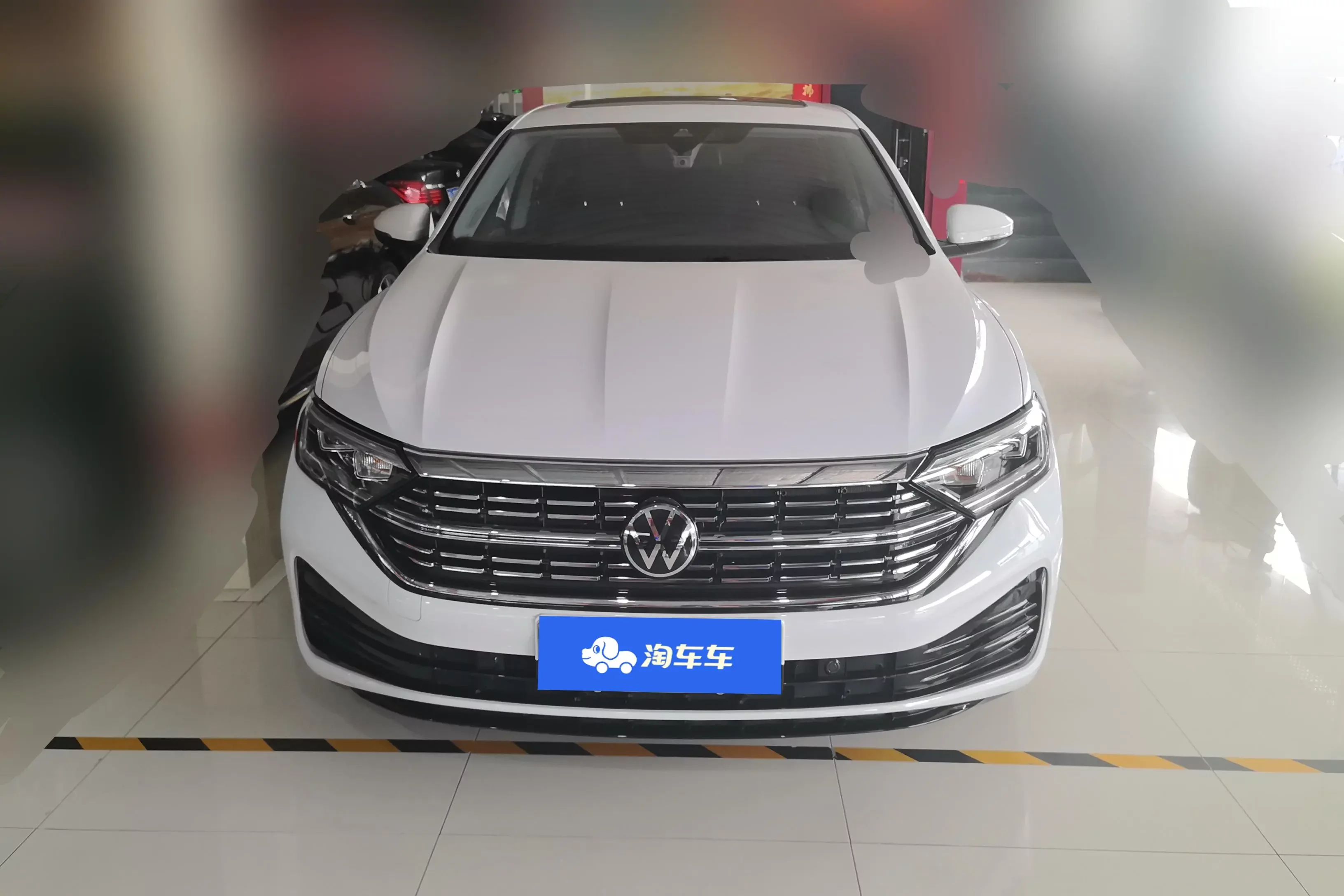 Volkswagen Sagitar