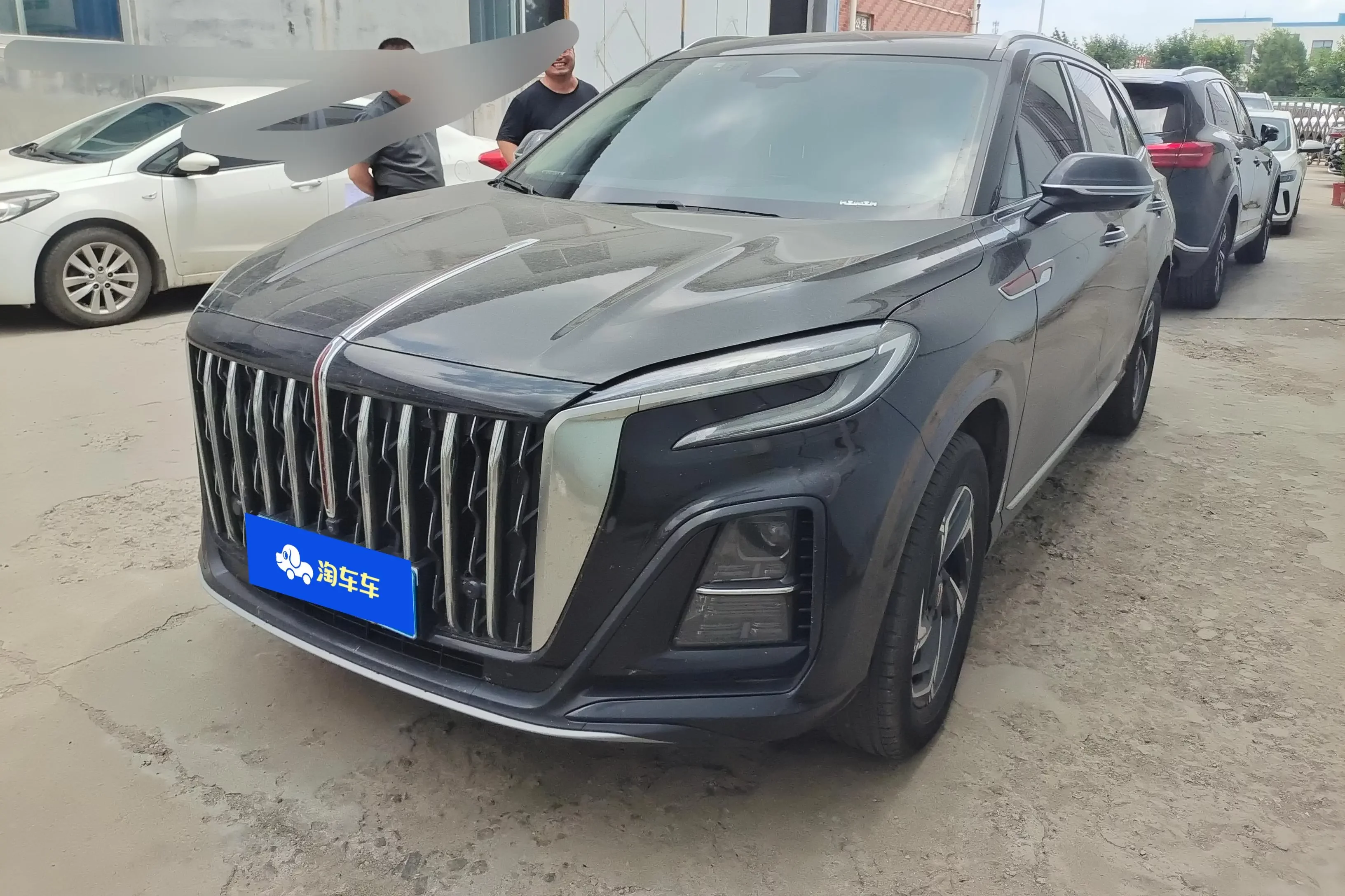 Hongqi HS3