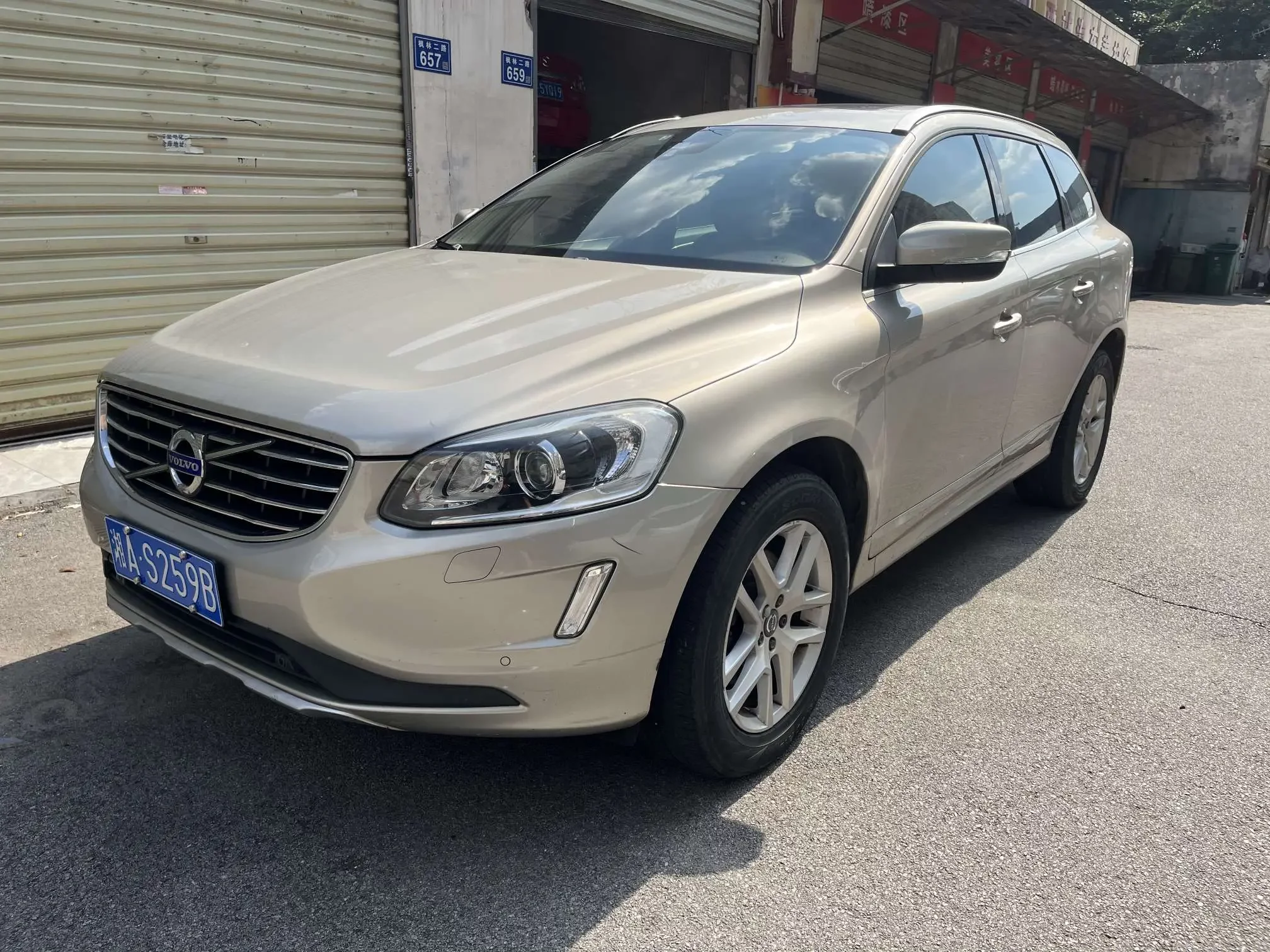 Volvo XC60