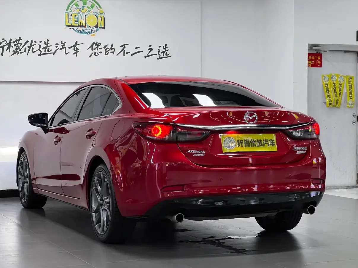 Mazda Atenza