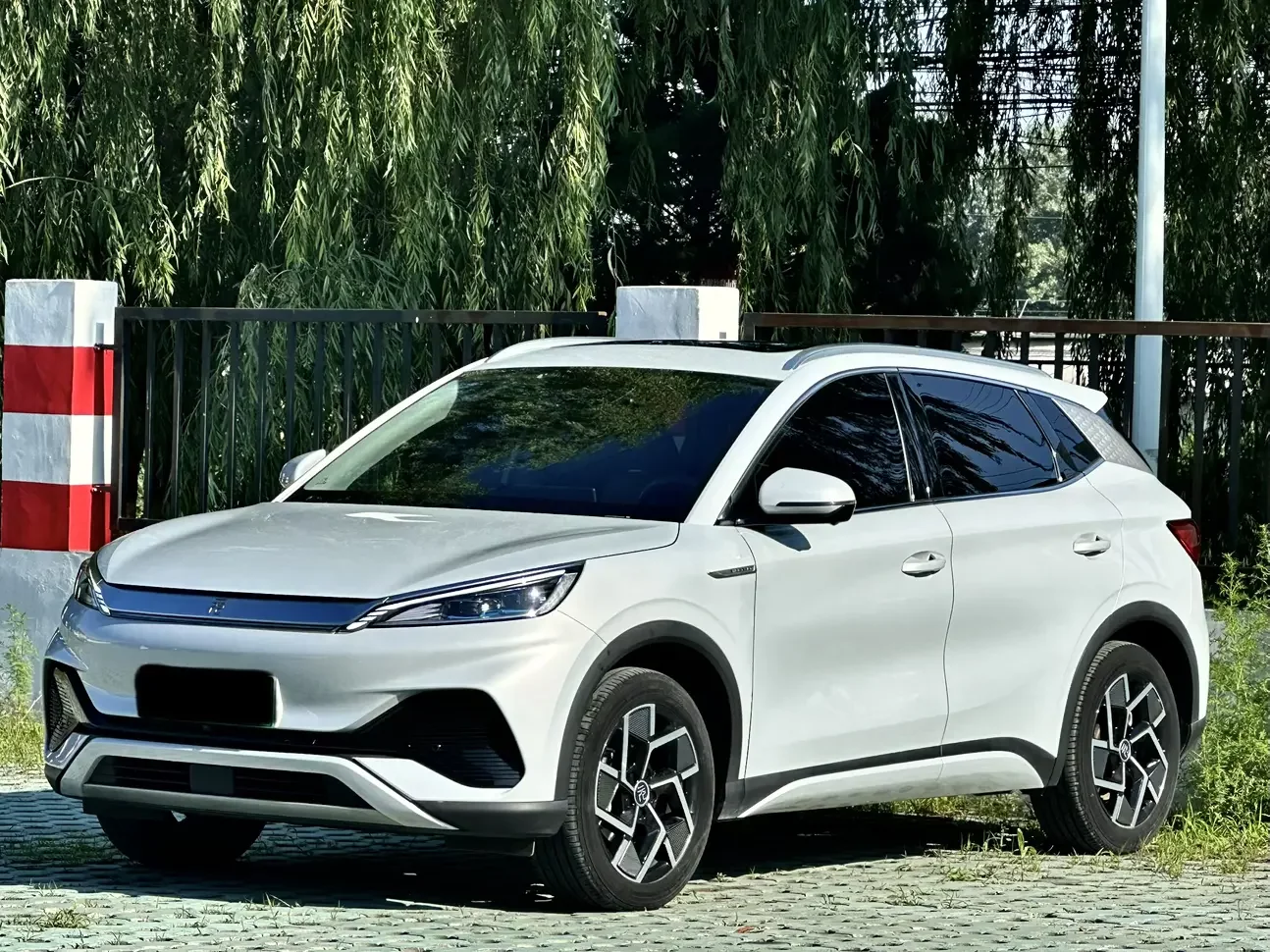 BYD Yuan PLUS
