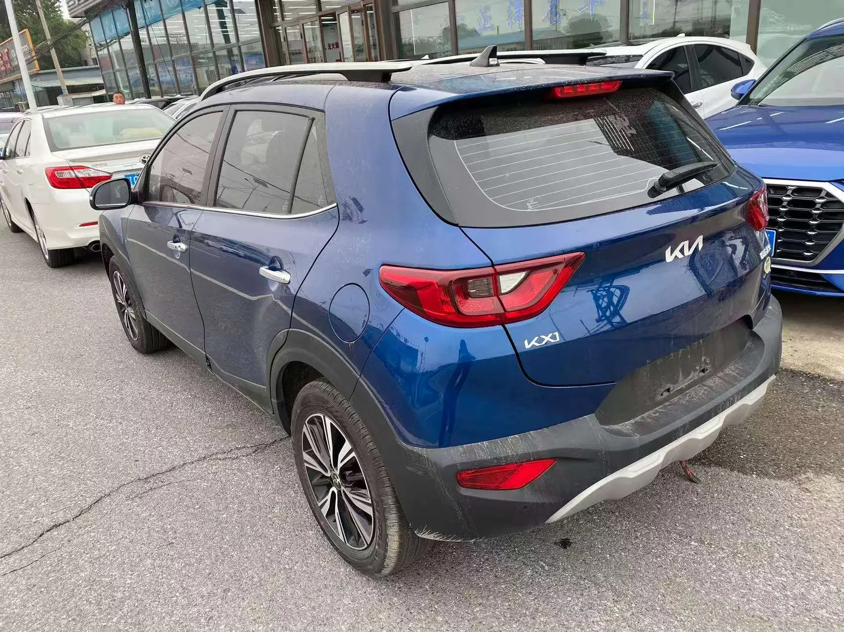 Kia KX1