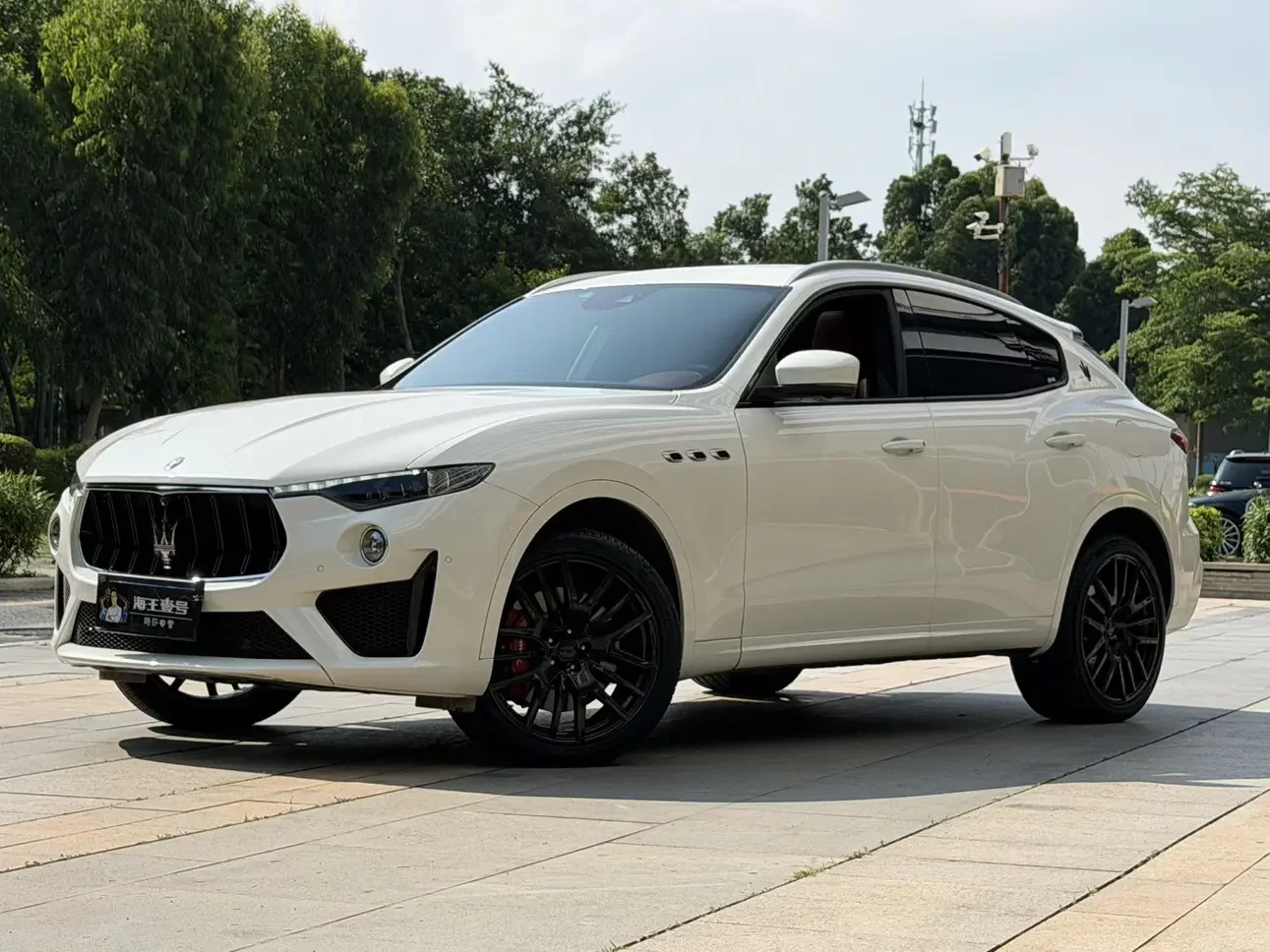 Maserati Levante  из Китая
