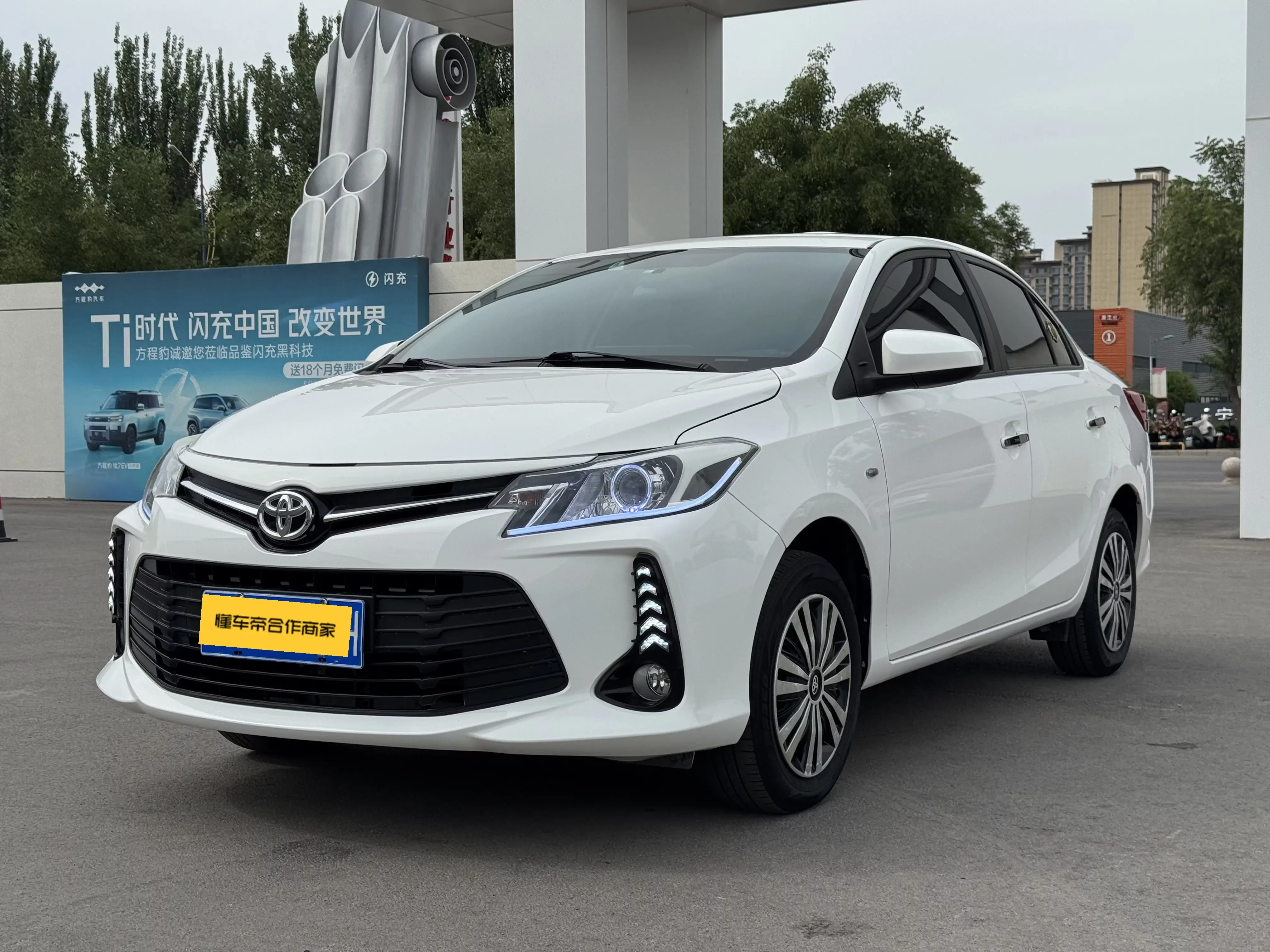 Toyota Vios  из Китая