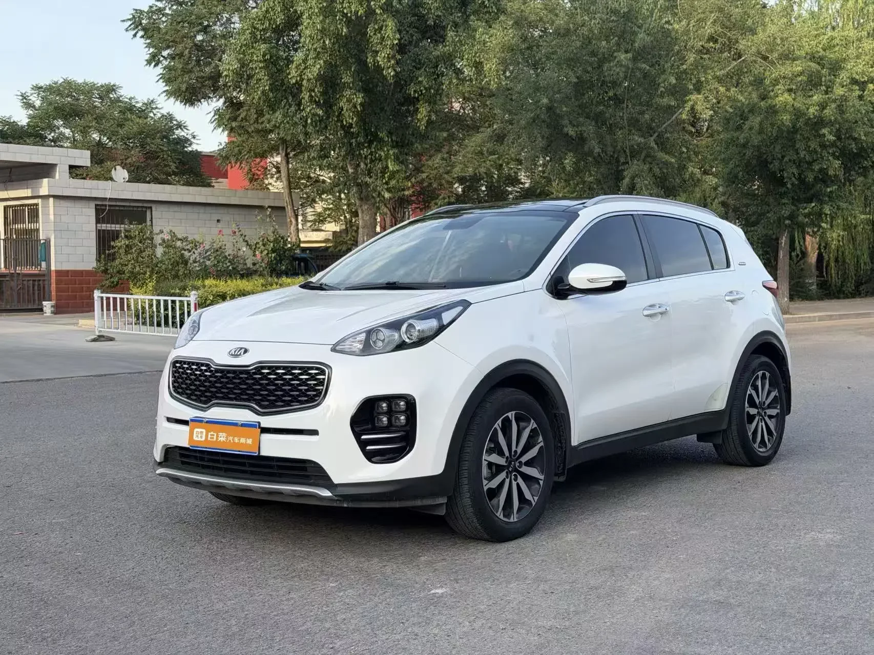 Kia KX5  из Китая