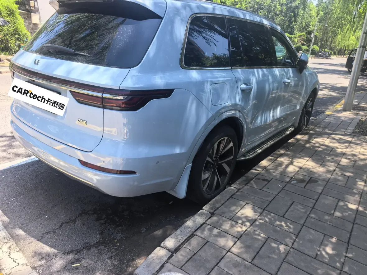 Li ONE (Ideal ONE)  из Китая