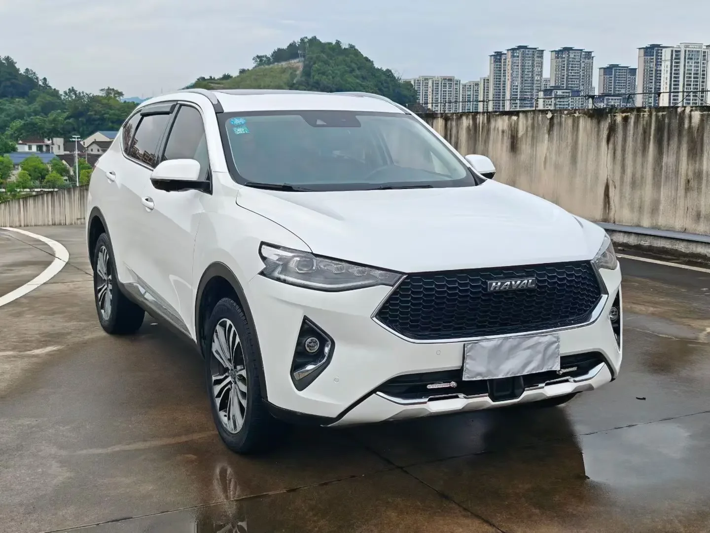 Haval F7