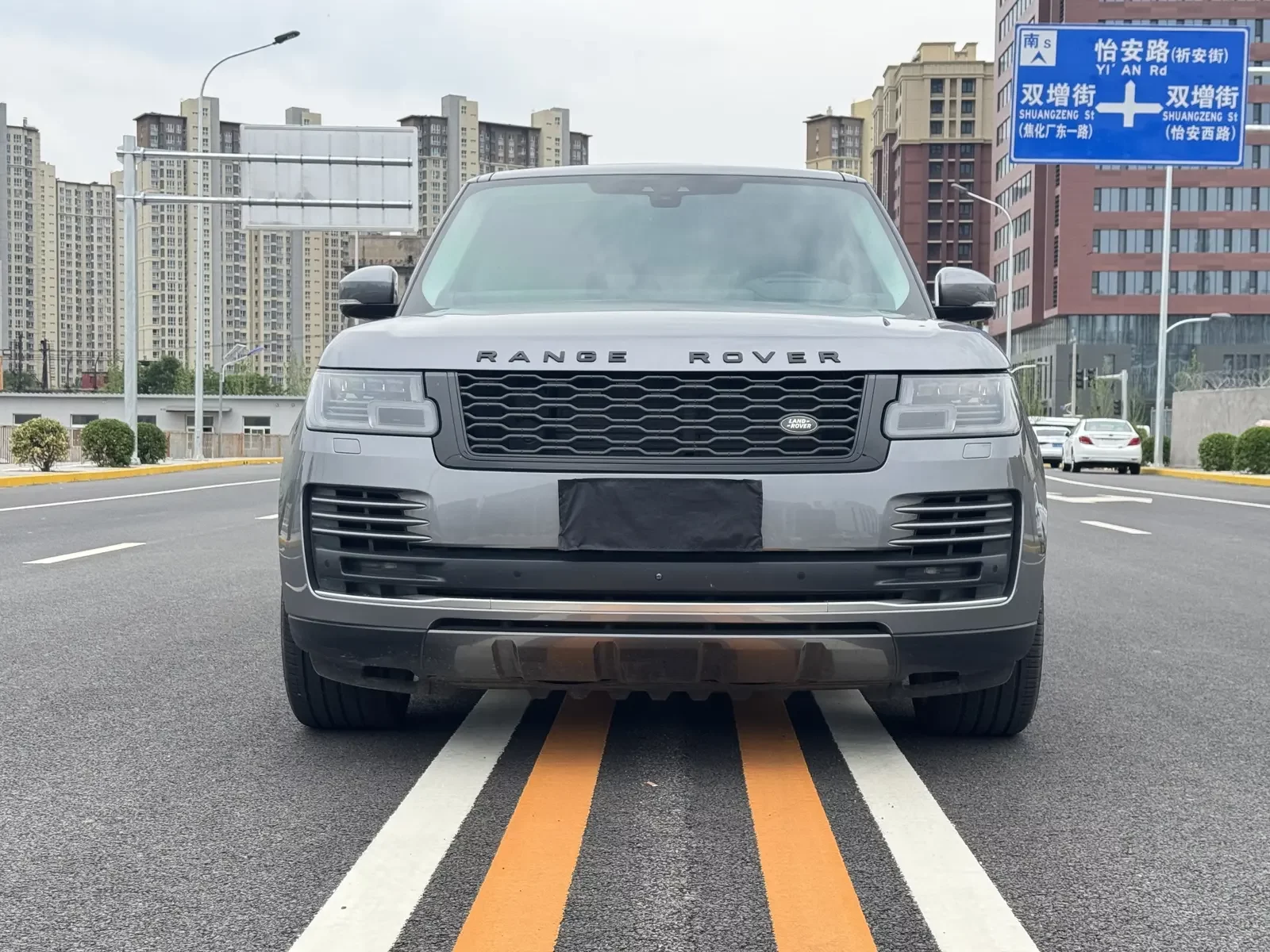 Land Rover range rover