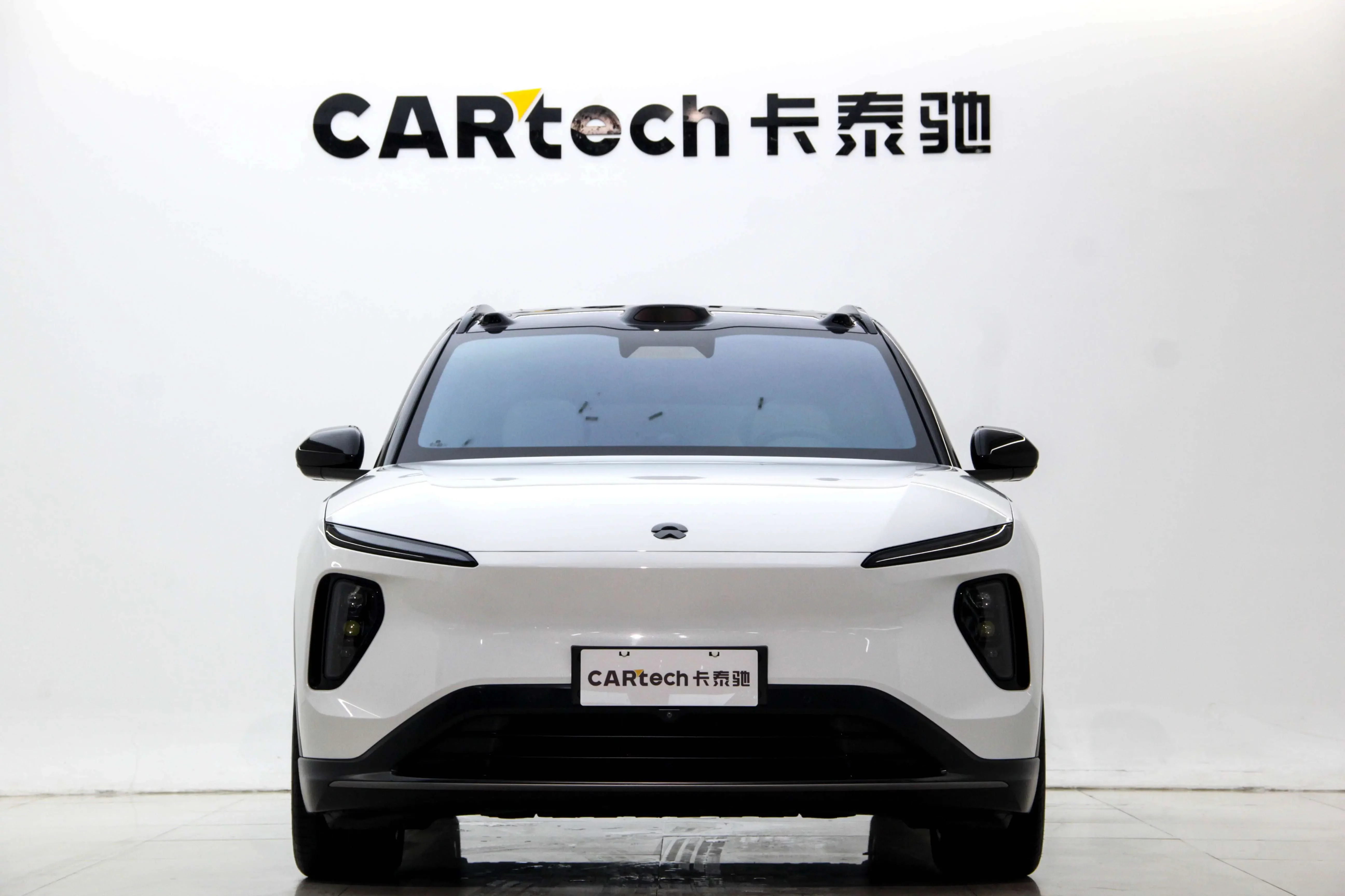 NIO ES6