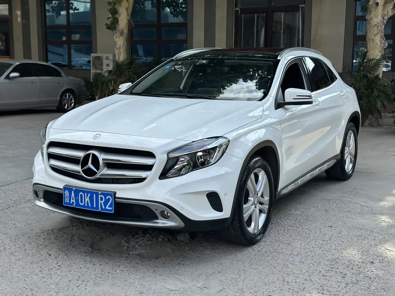 Mercedes-Benz GLA