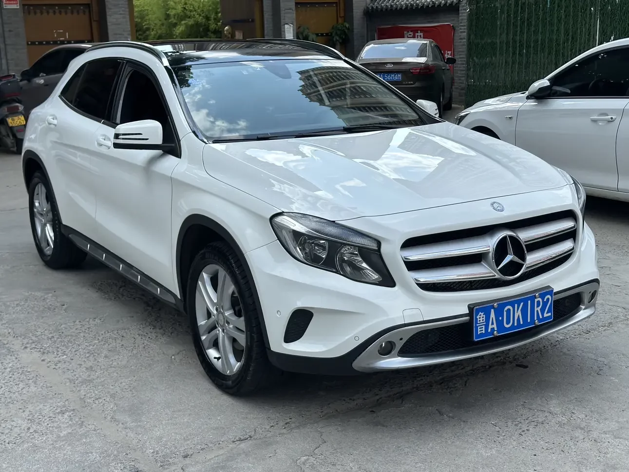 Mercedes-Benz GLA