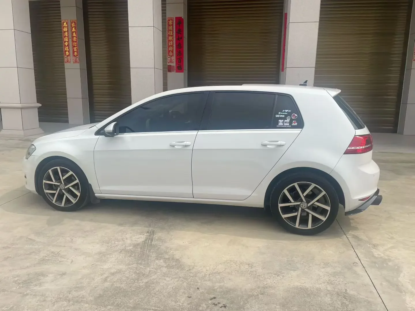 Volkswagen golf