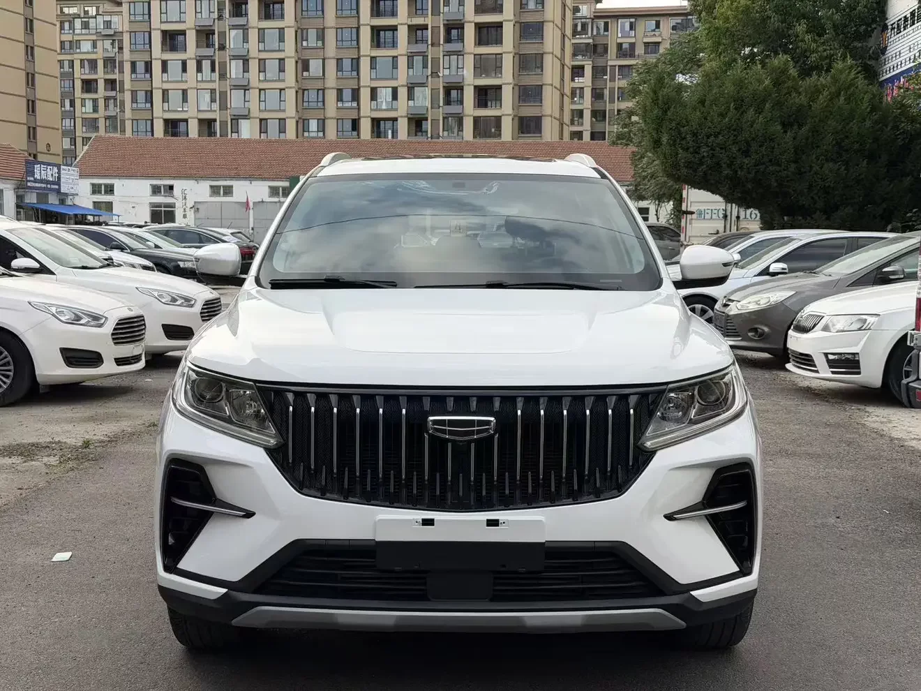 Geely Vision X6