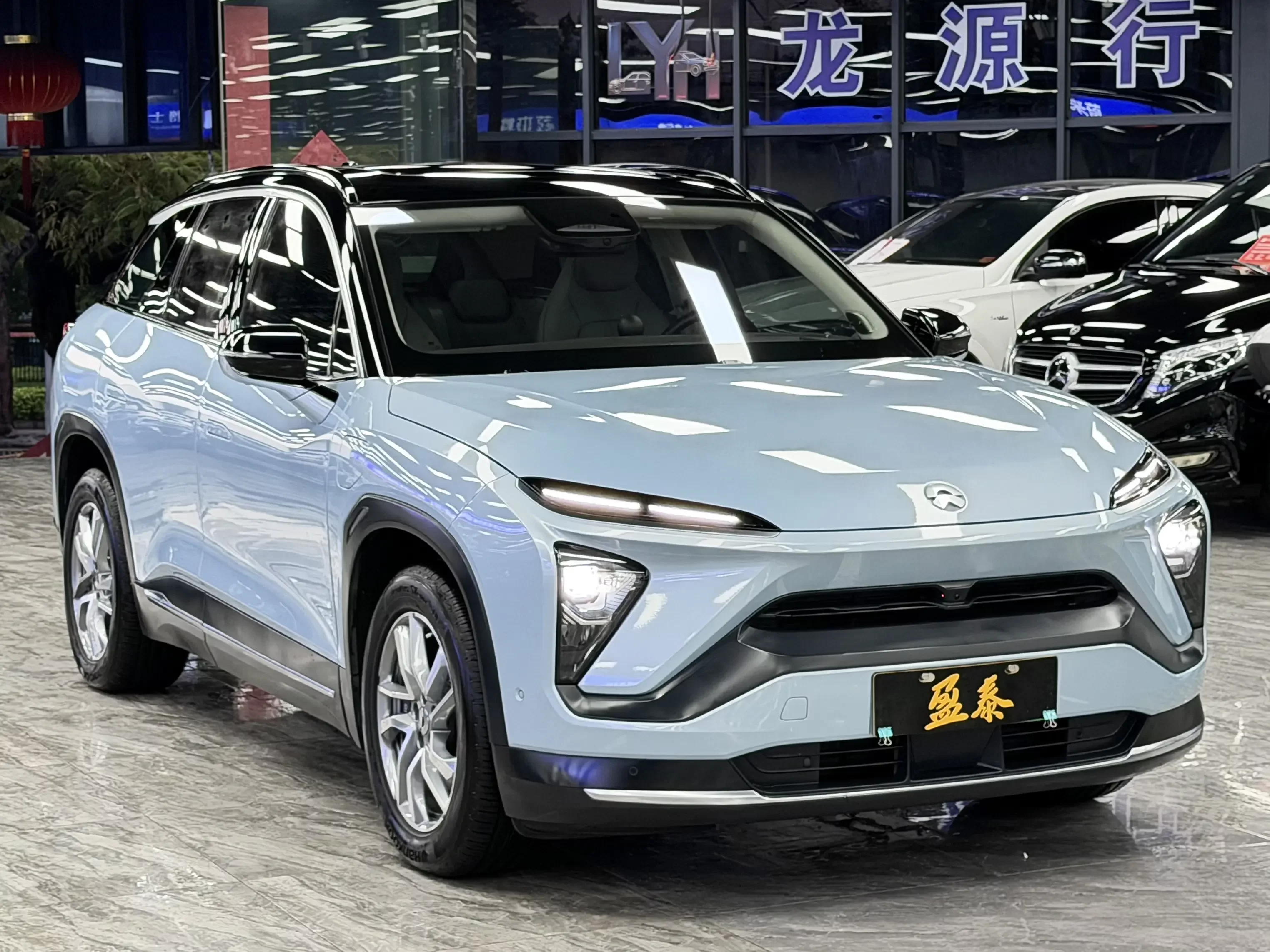 NIO ES6