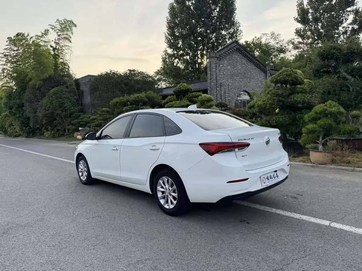 Buick Yinglang