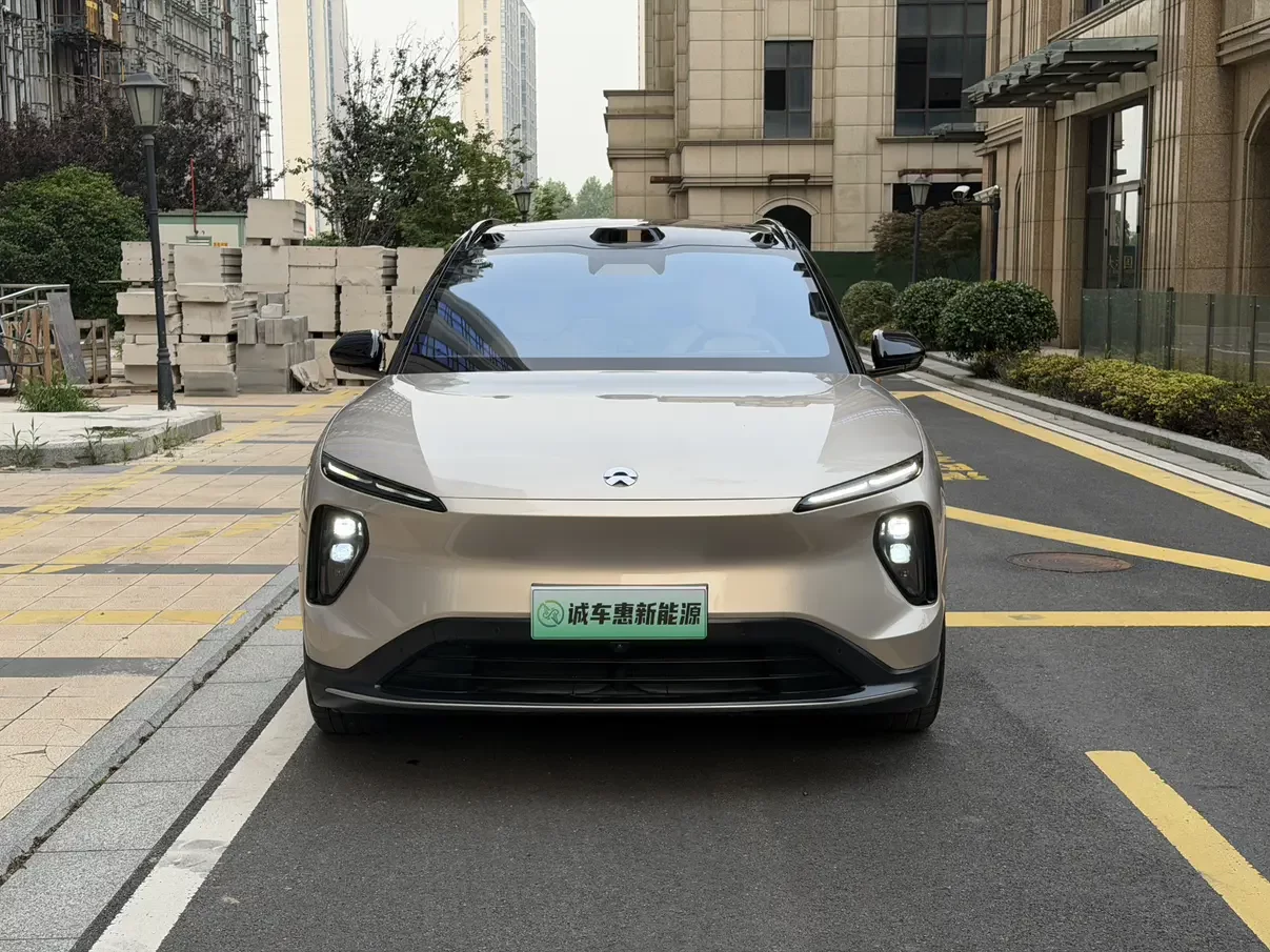 NIO ES6  из Китая