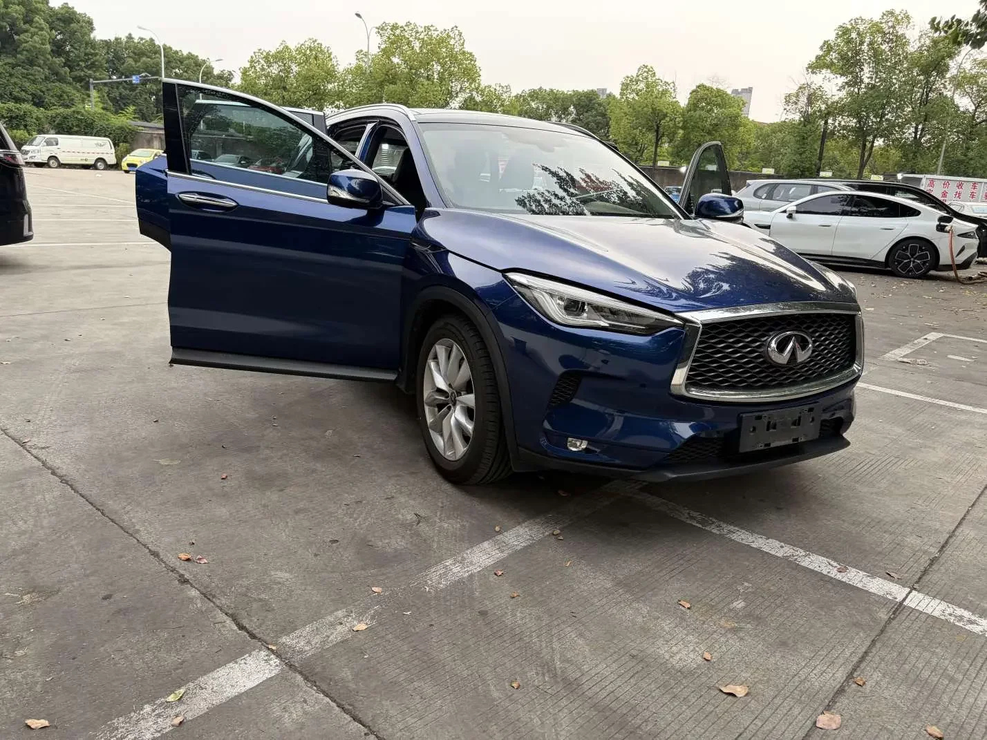 Infiniti QX50