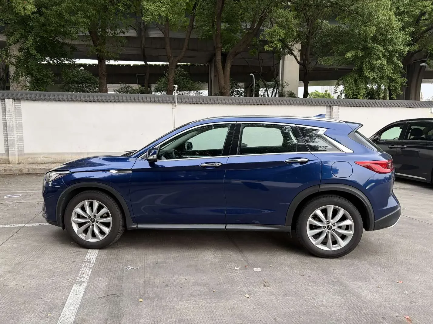 Infiniti QX50