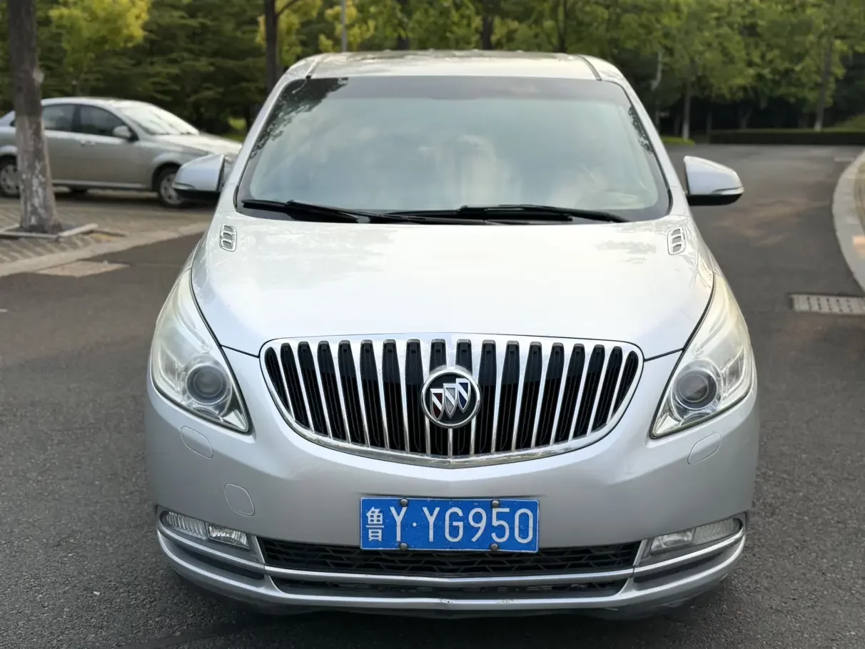 Buick GL8
