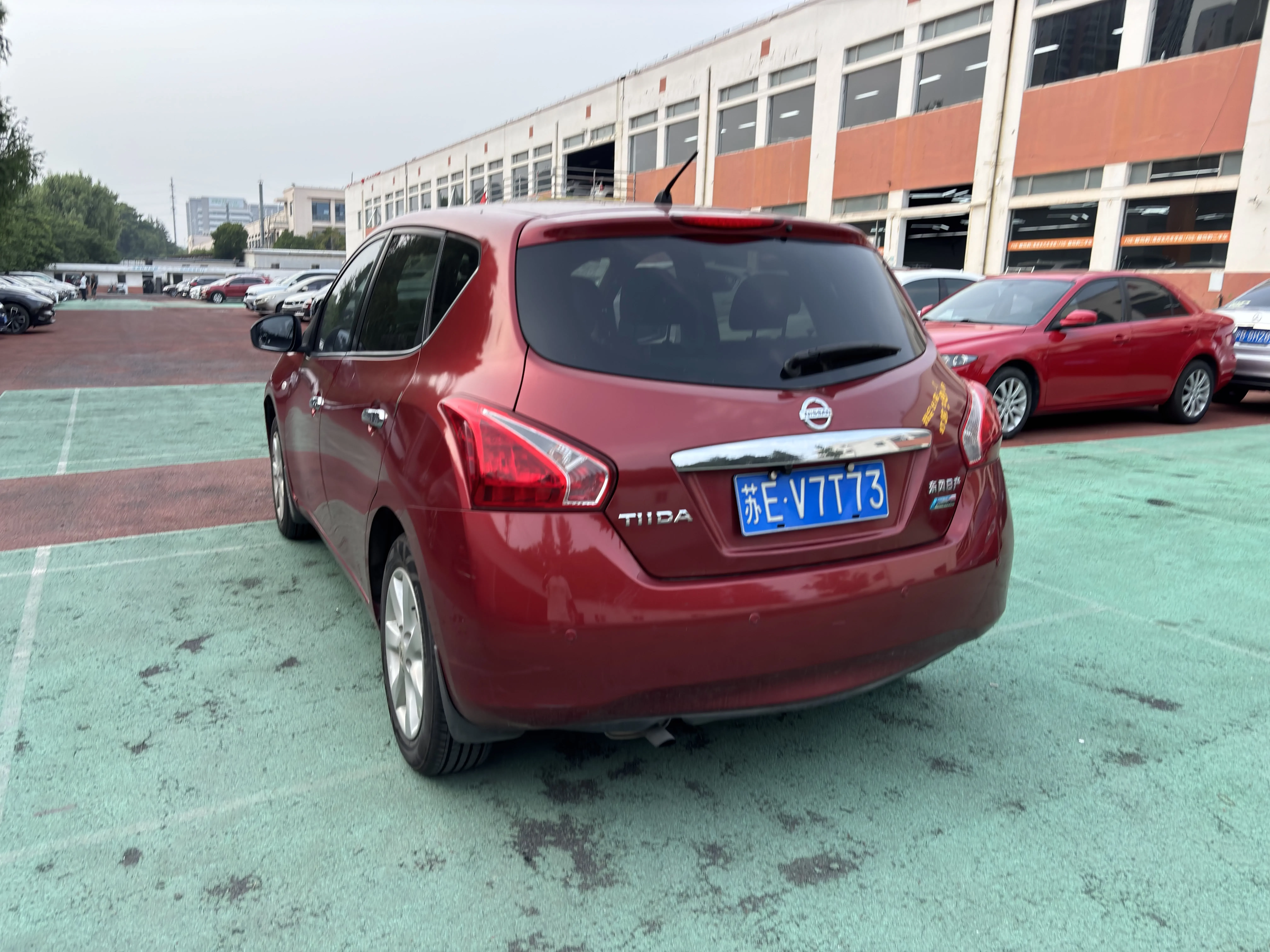 Nissan Tiida