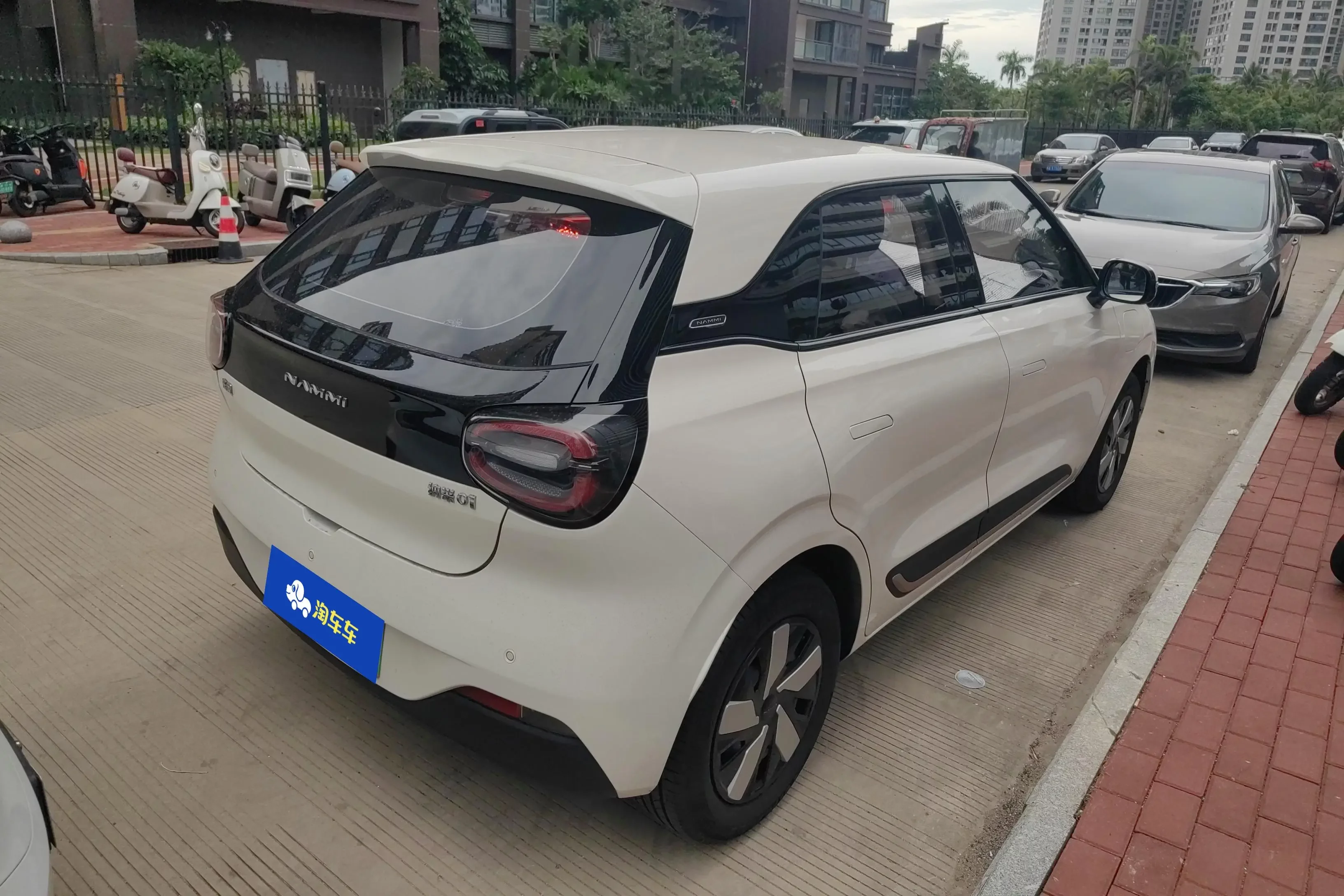 Dongfeng Nano 01