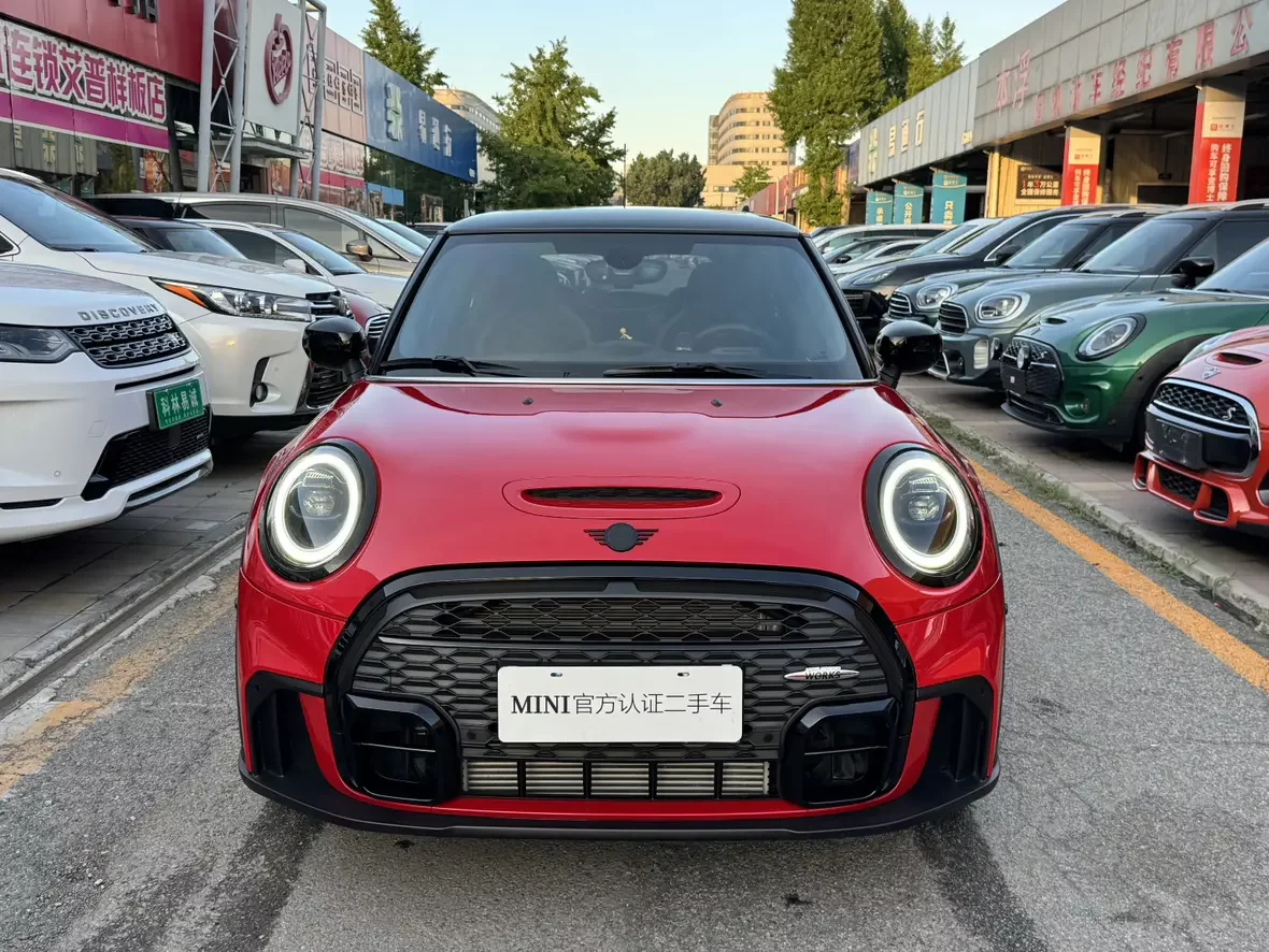 MINI 