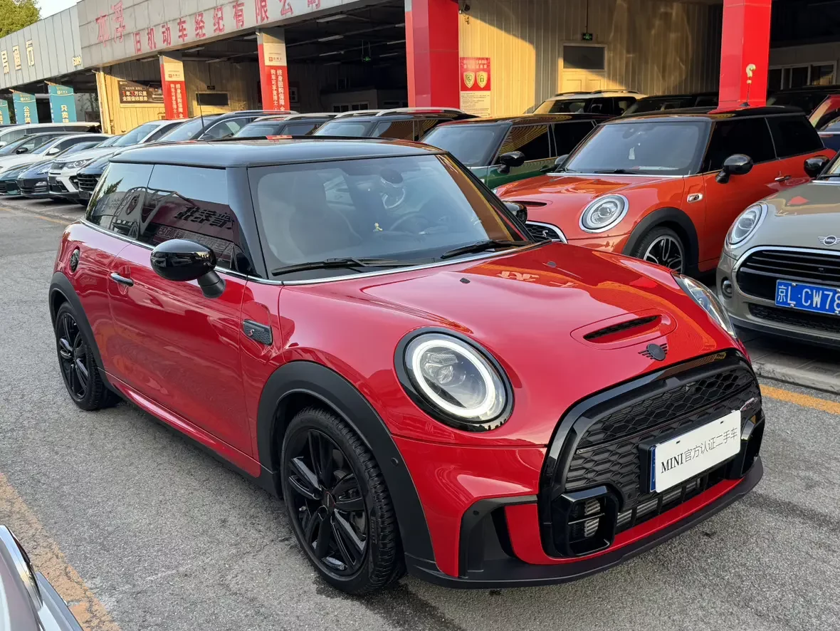 MINI 