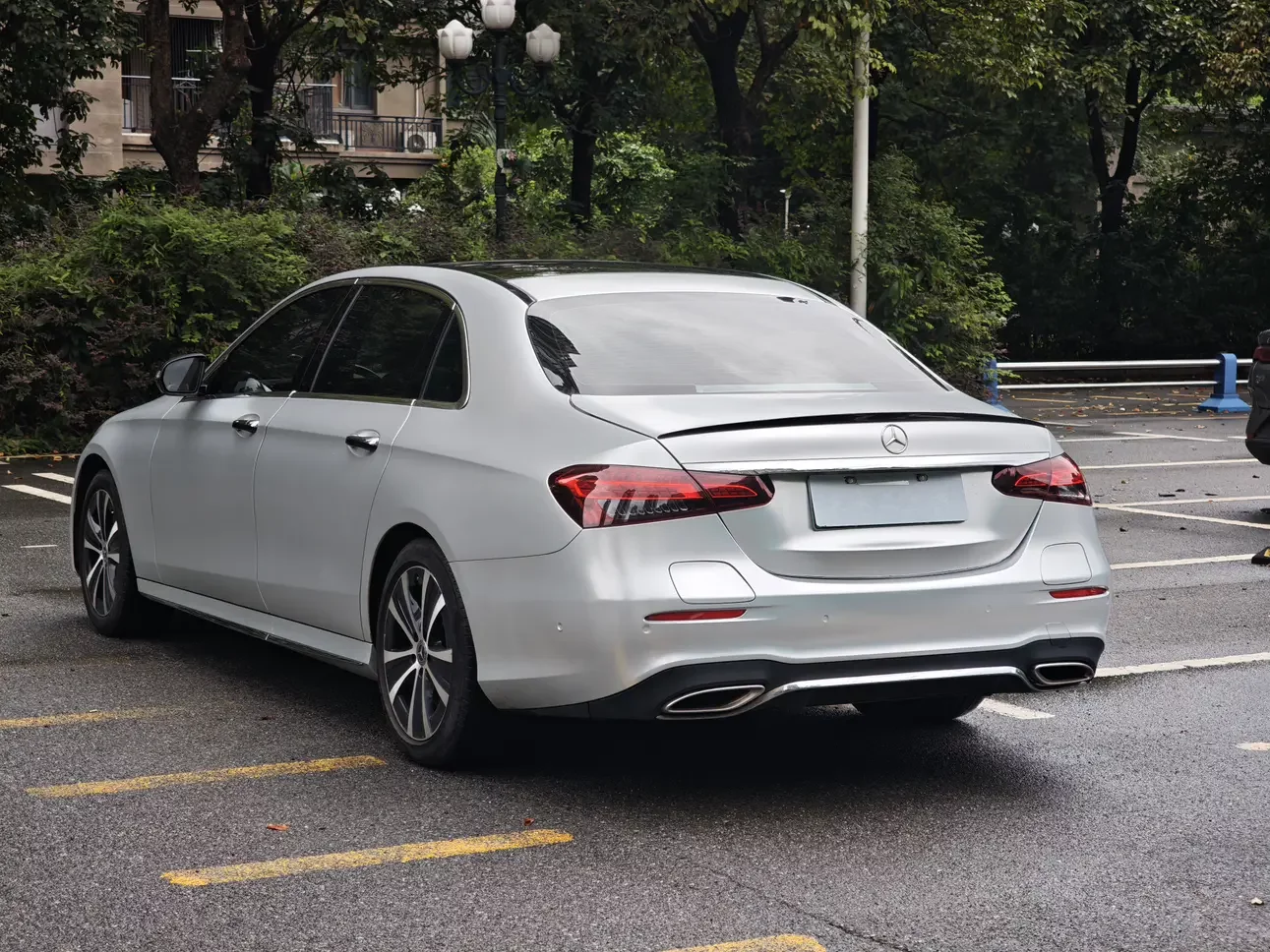 Mercedes-Benz E-Class PHEV
