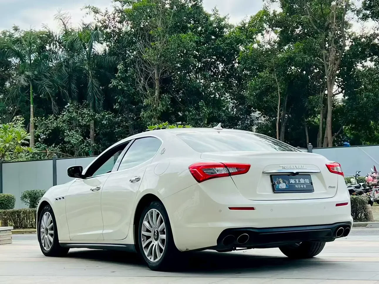 Maserati Ghibli
