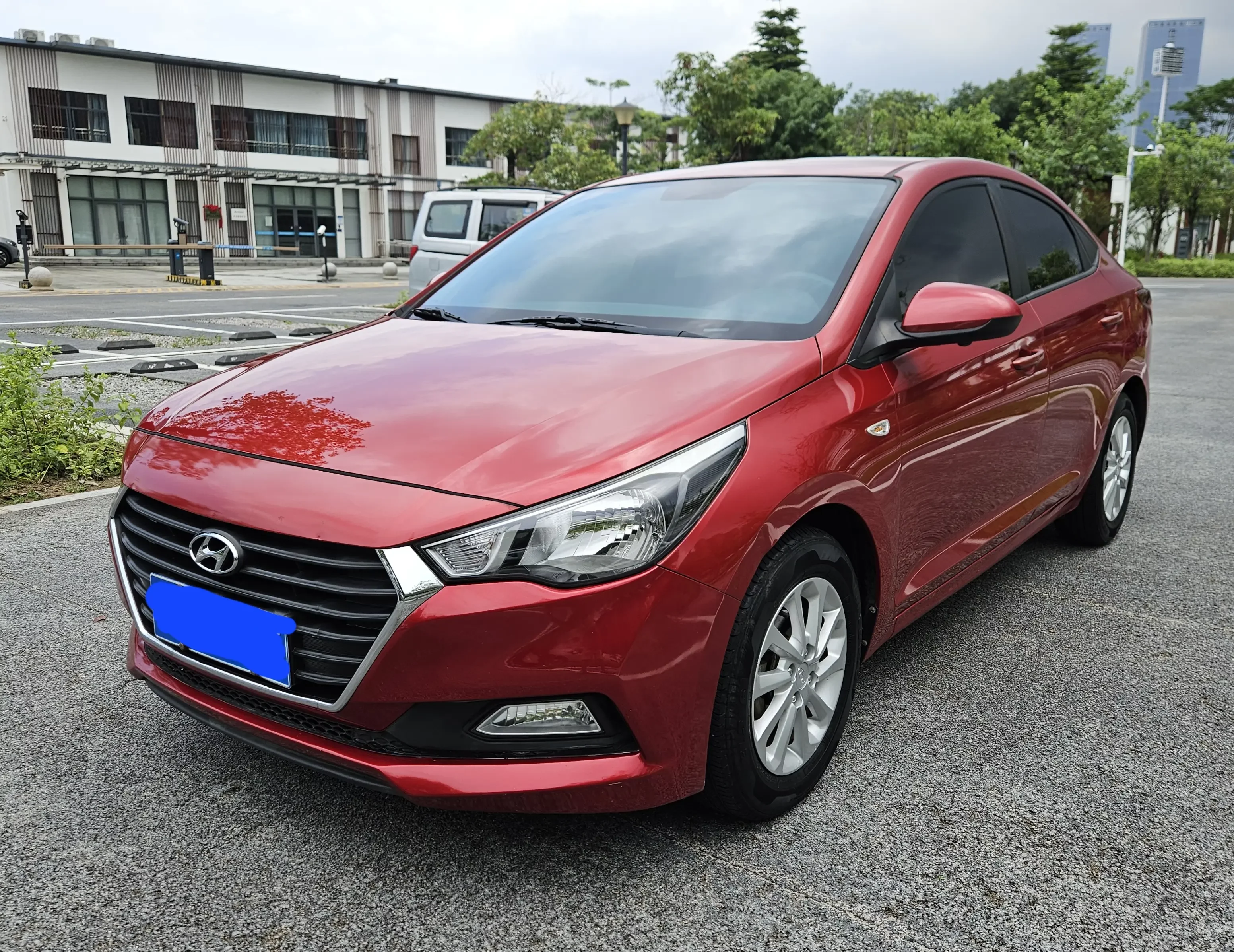 Hyundai Accept