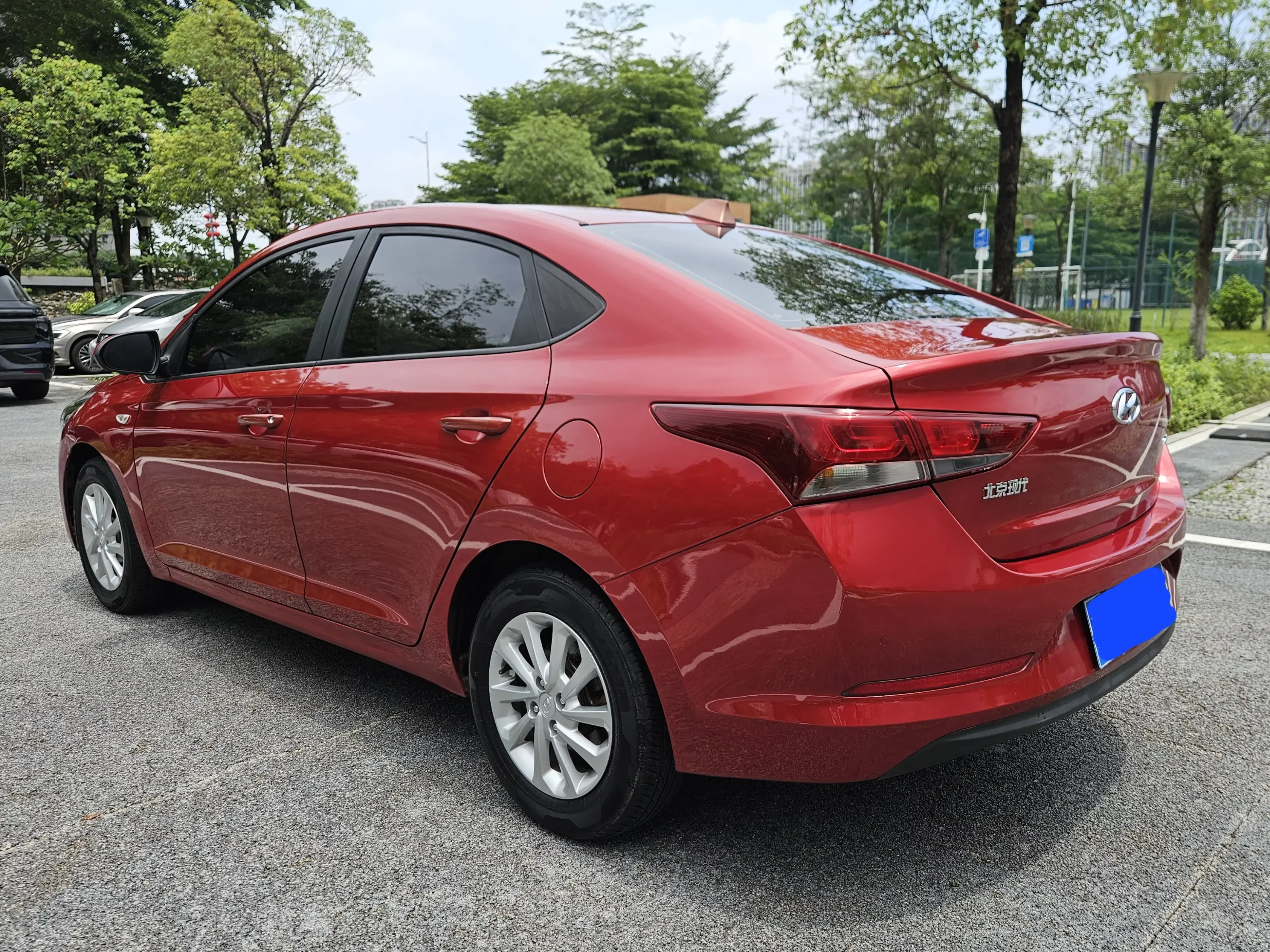 Hyundai Accept