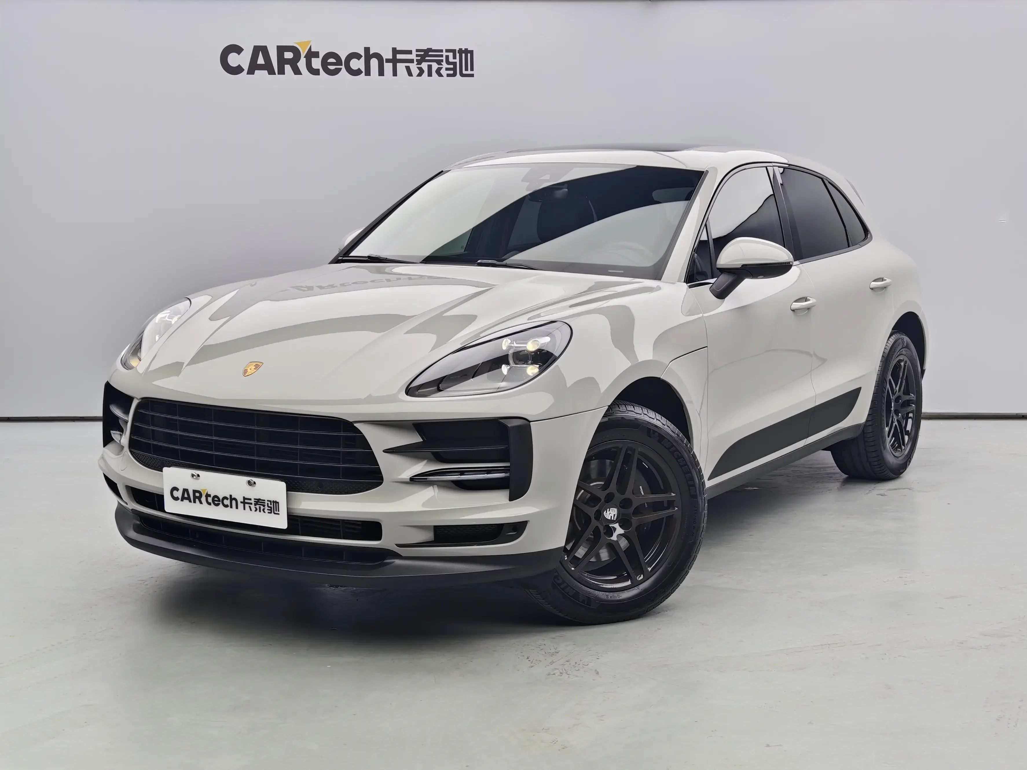 Porsche Macan  из Китая