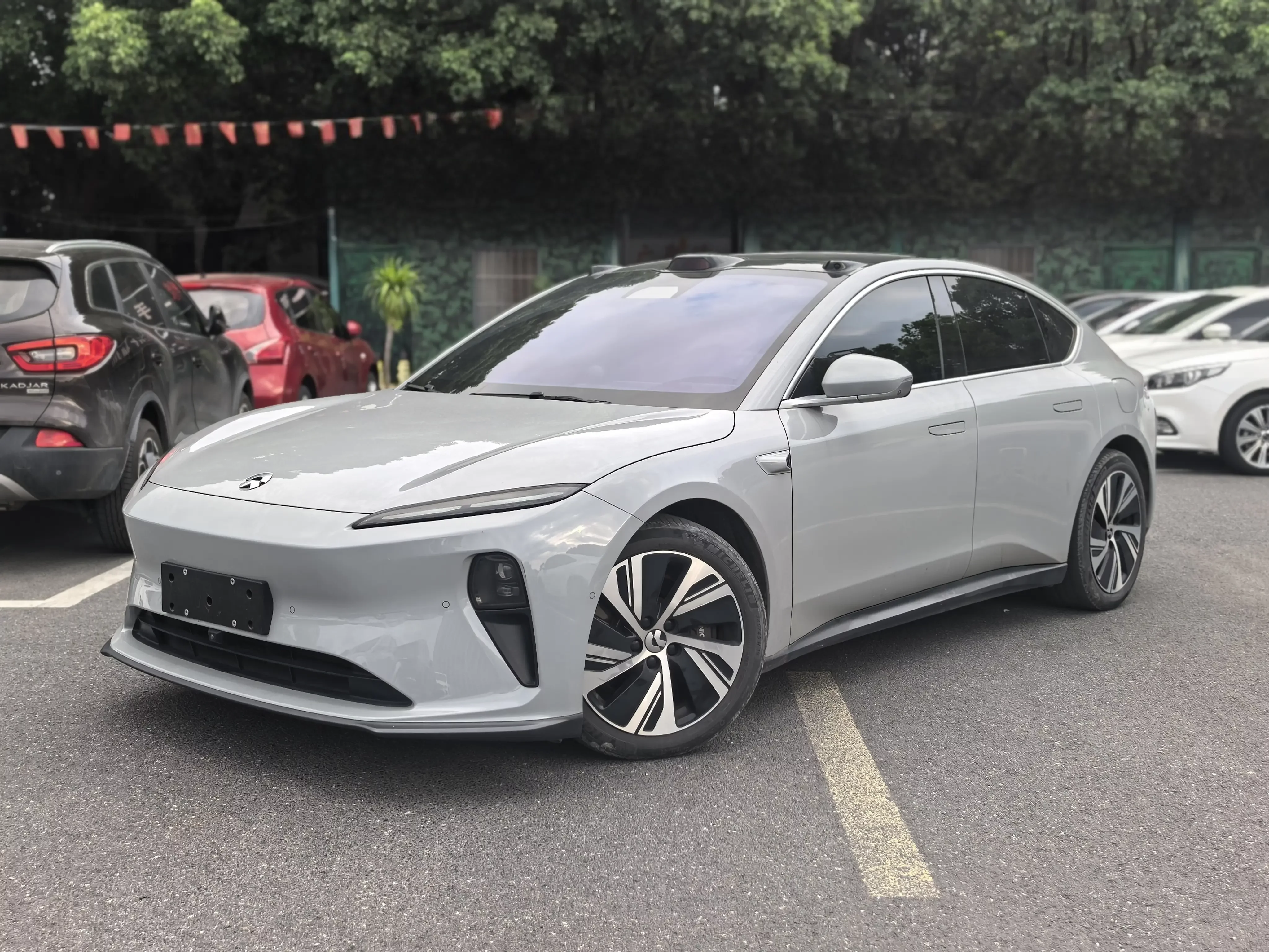NIO ET5